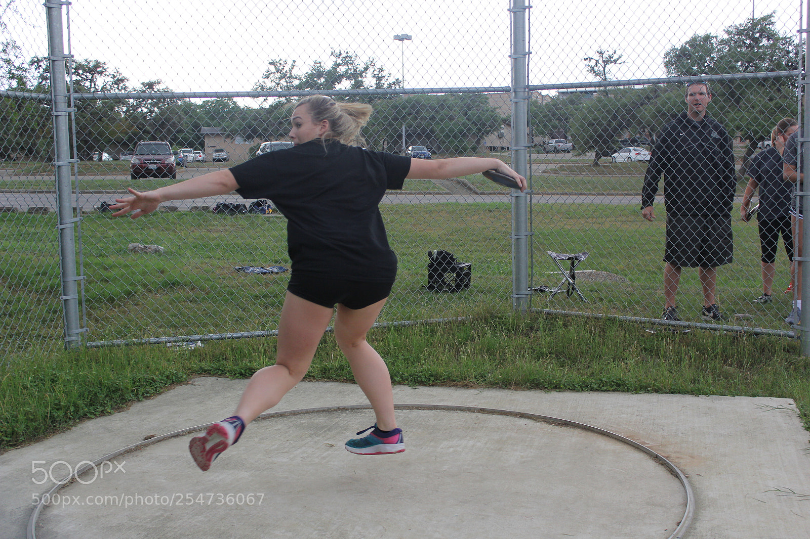 Canon EOS 60D sample photo. Ronald reagan varsity discus photography