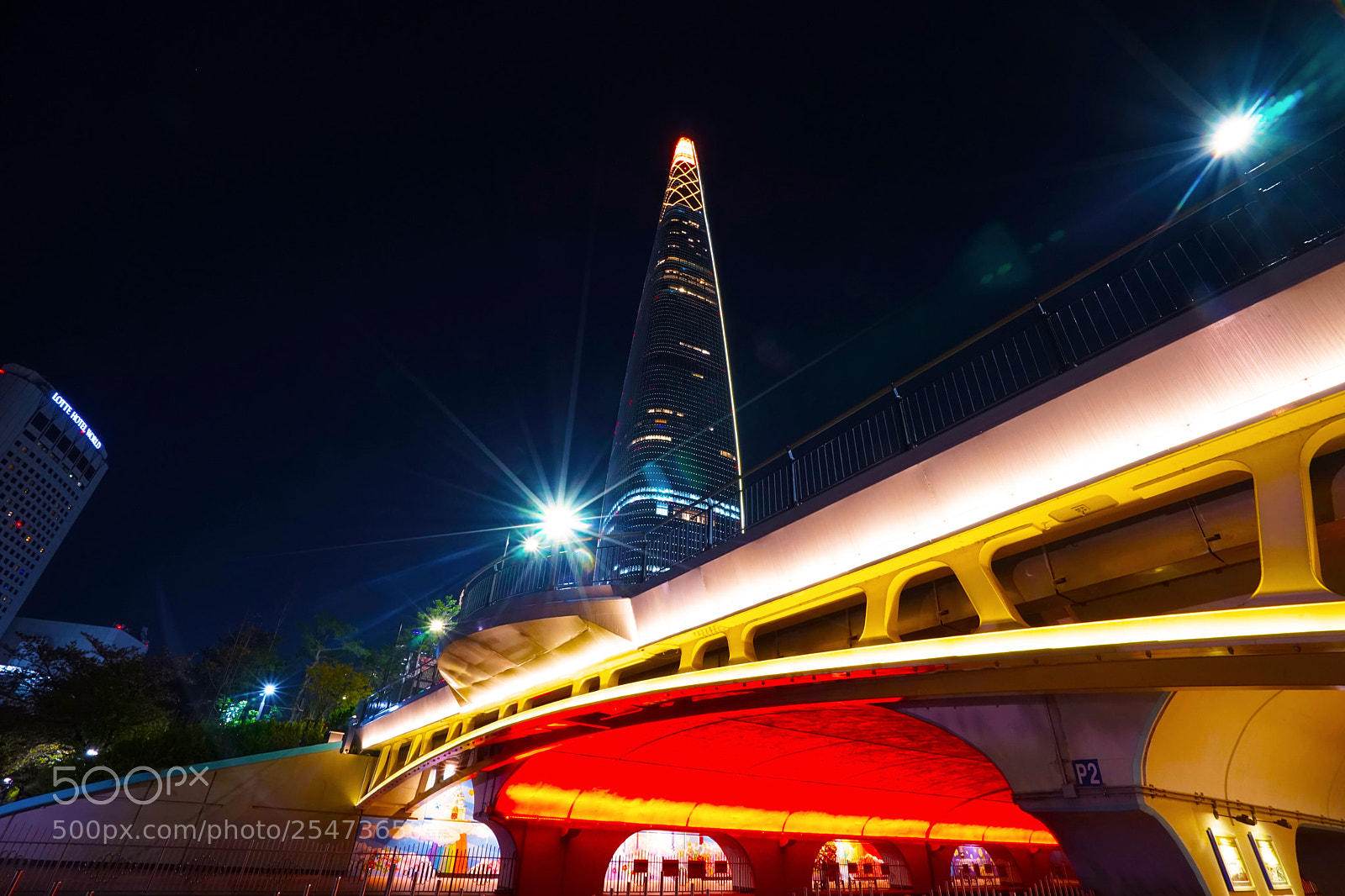 Sony a7 sample photo. Lotte tower photography