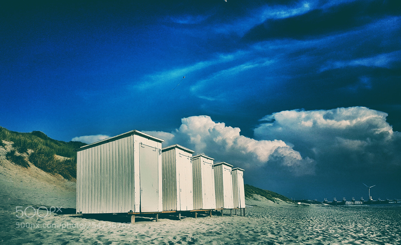 Samsung Galaxy S6 sample photo. • beach houses • photography
