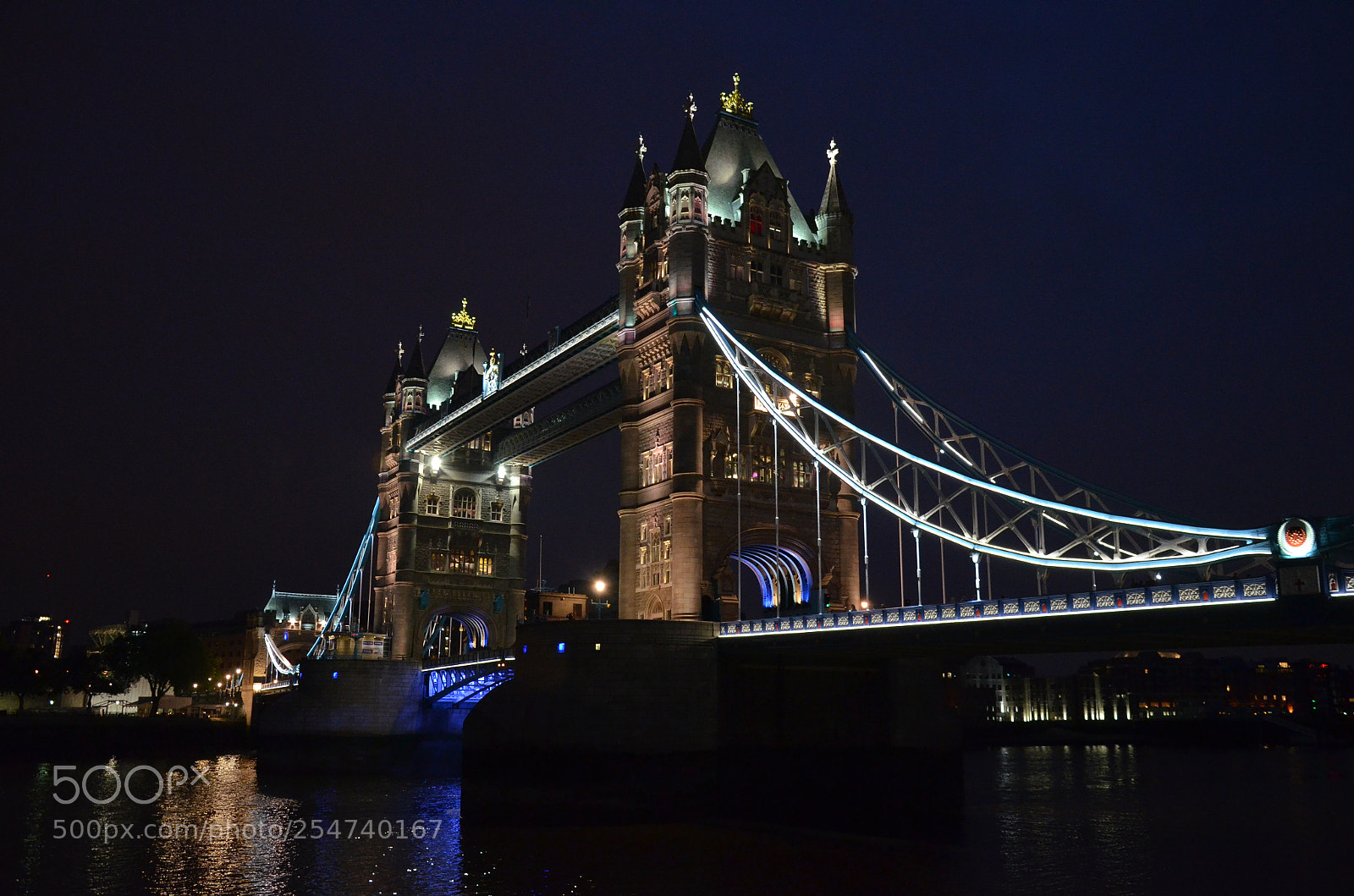 Nikon D5100 sample photo. London bridge photography