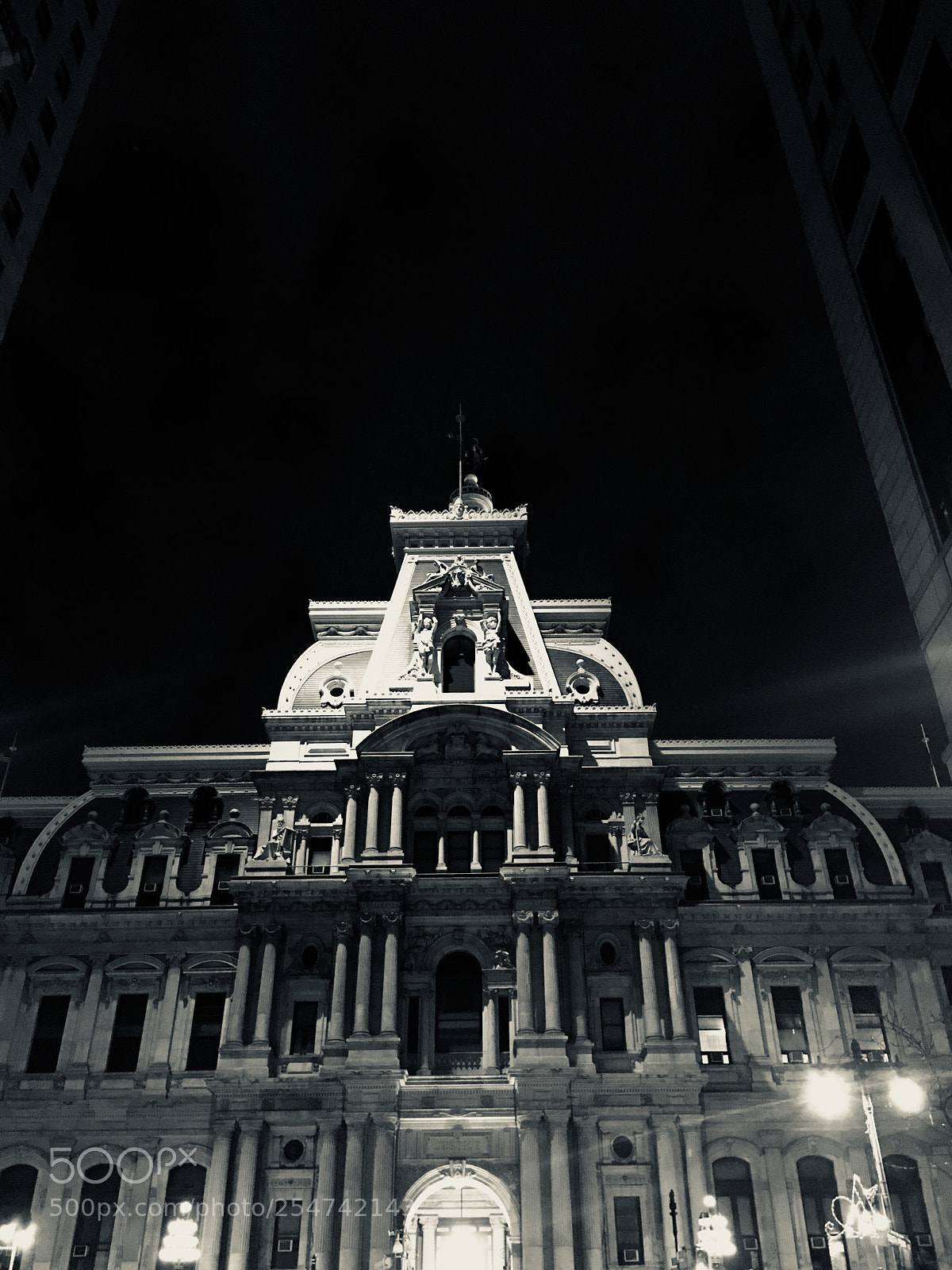Apple iPhone 6s Plus sample photo. City hall photography