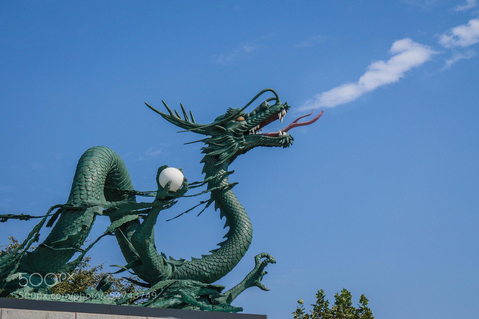 Sony a6000 sample photo. Cloud breathing dragon, busan photography