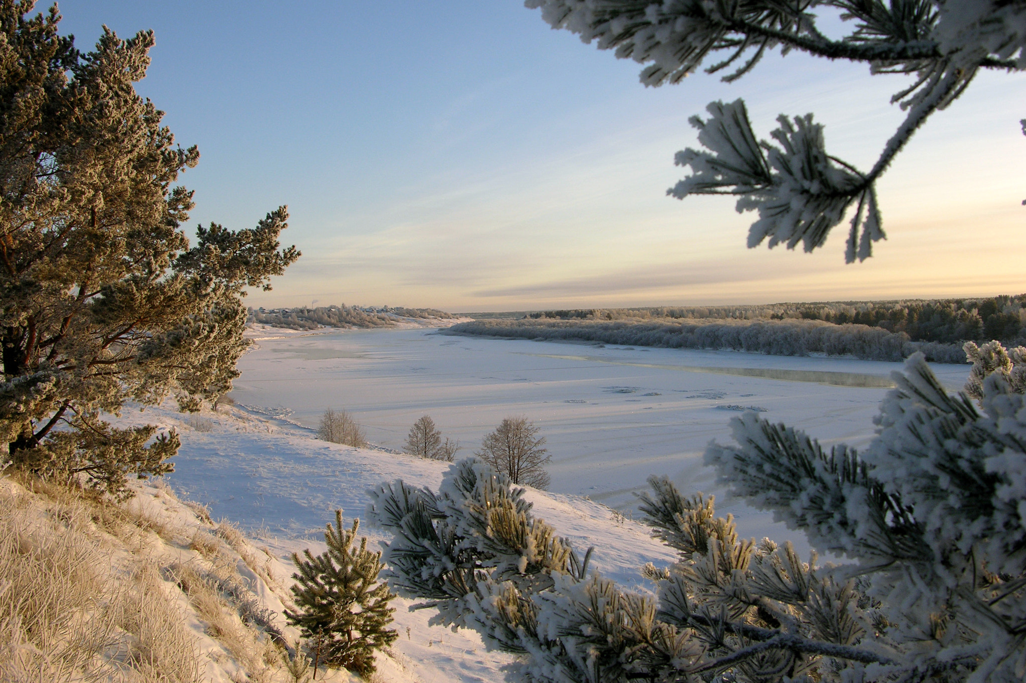 Nikon E8700 sample photo. Winter view of the river unga photography