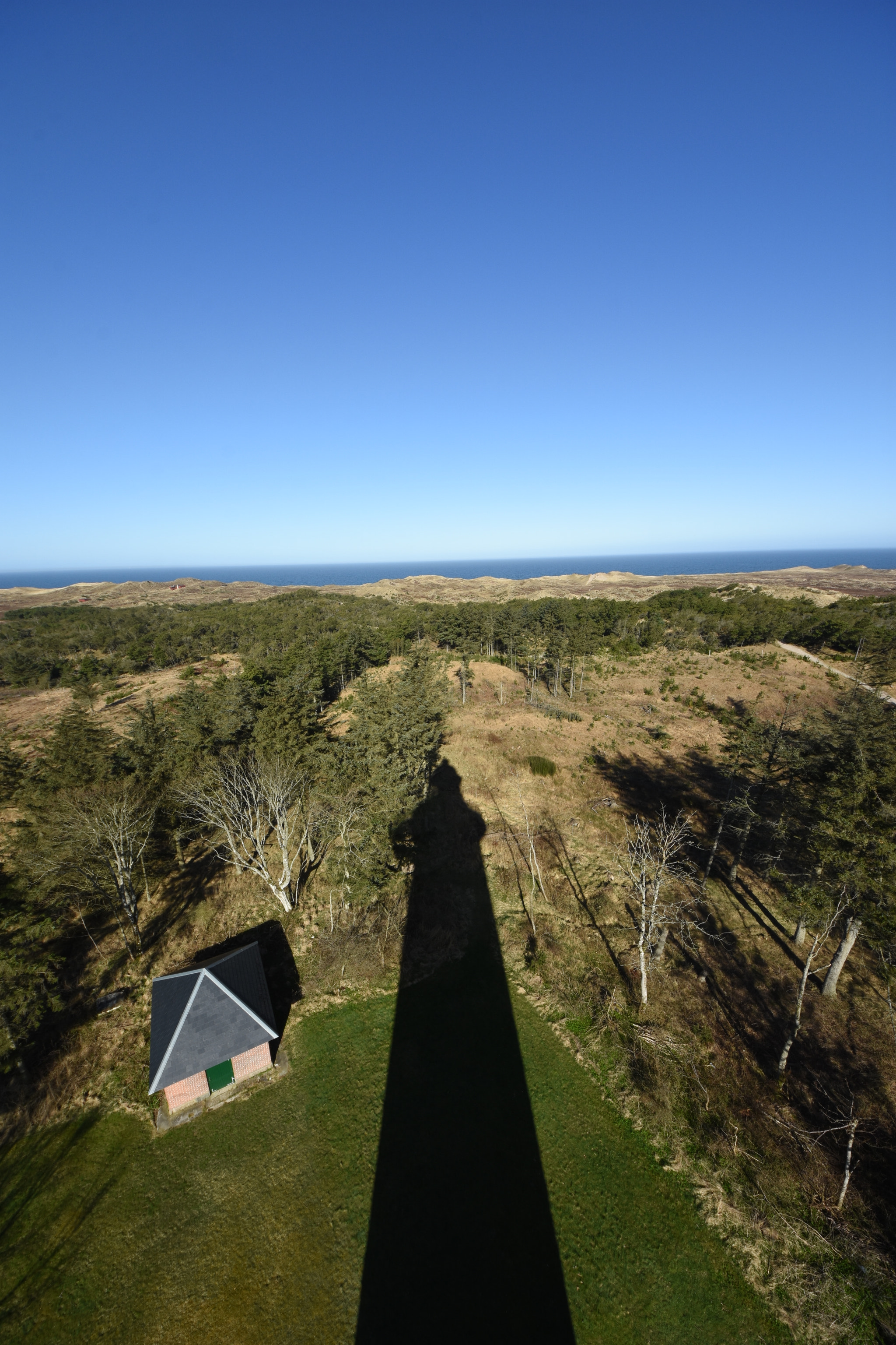 Sigma 8-16mm F4.5-5.6 DC HSM sample photo. Light house photography