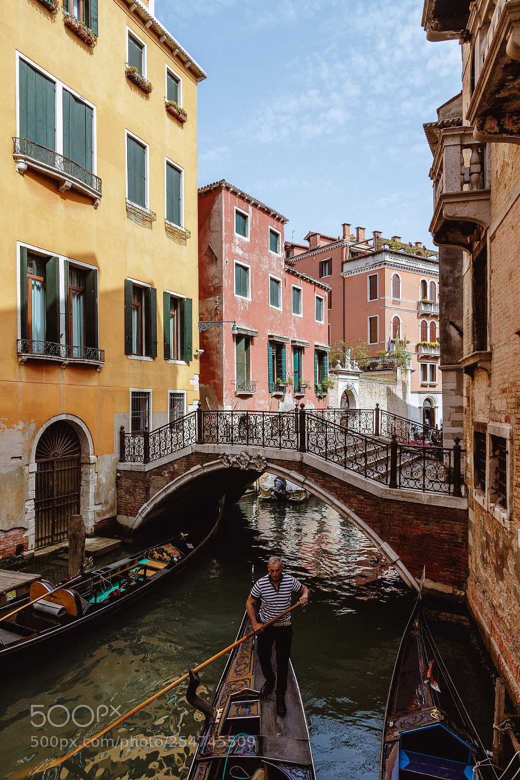 Canon EOS 7D Mark II sample photo. Tre gondole photography
