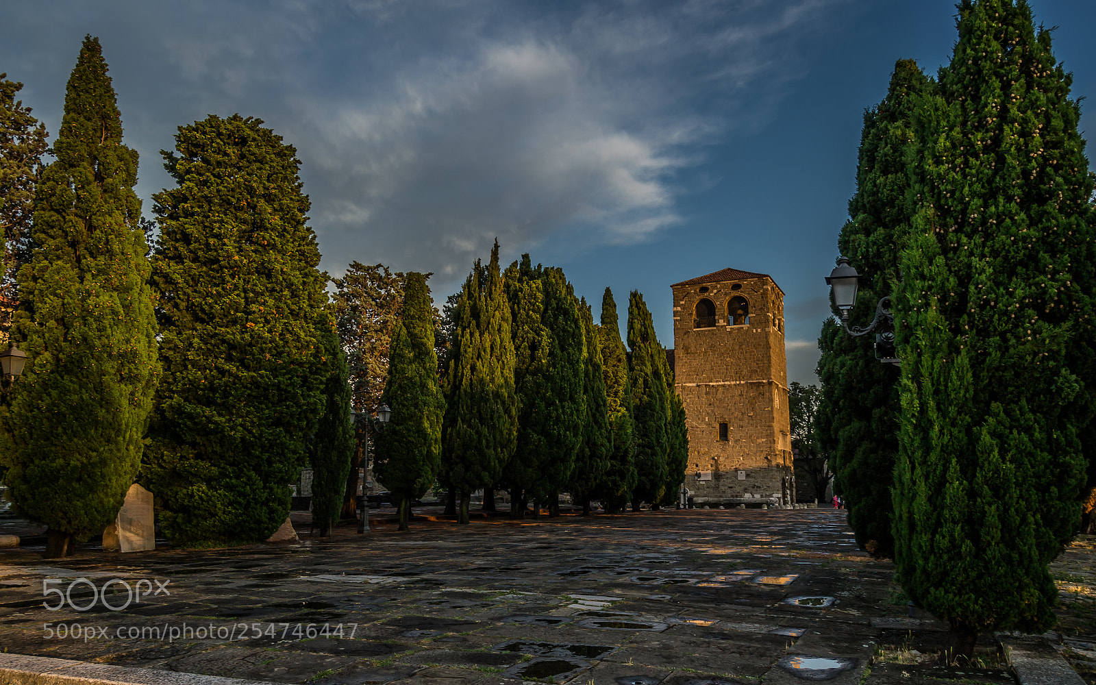 Nikon D3100 sample photo. In front of castello photography