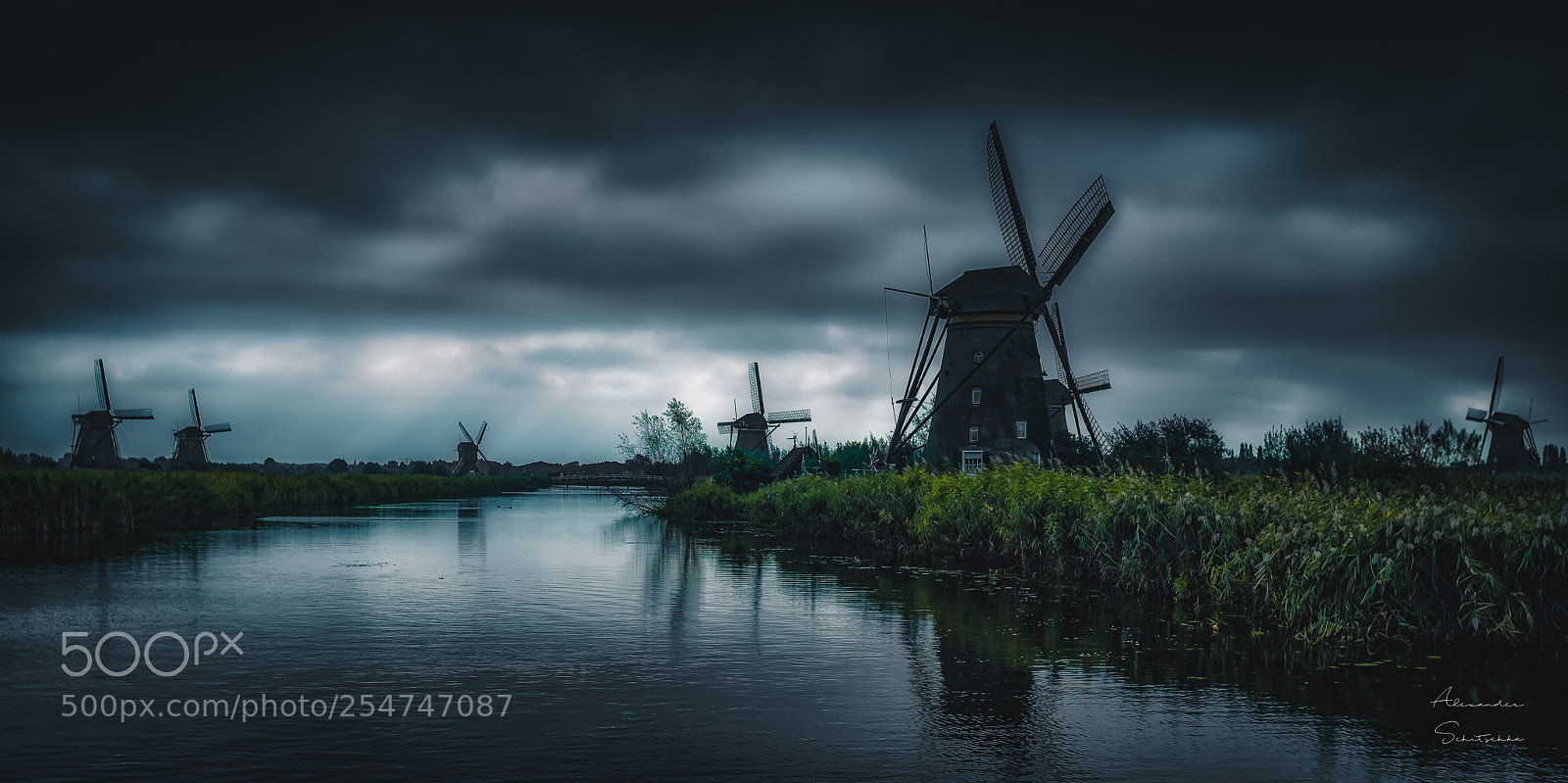 Sony a7 sample photo. Kinderdijk photography