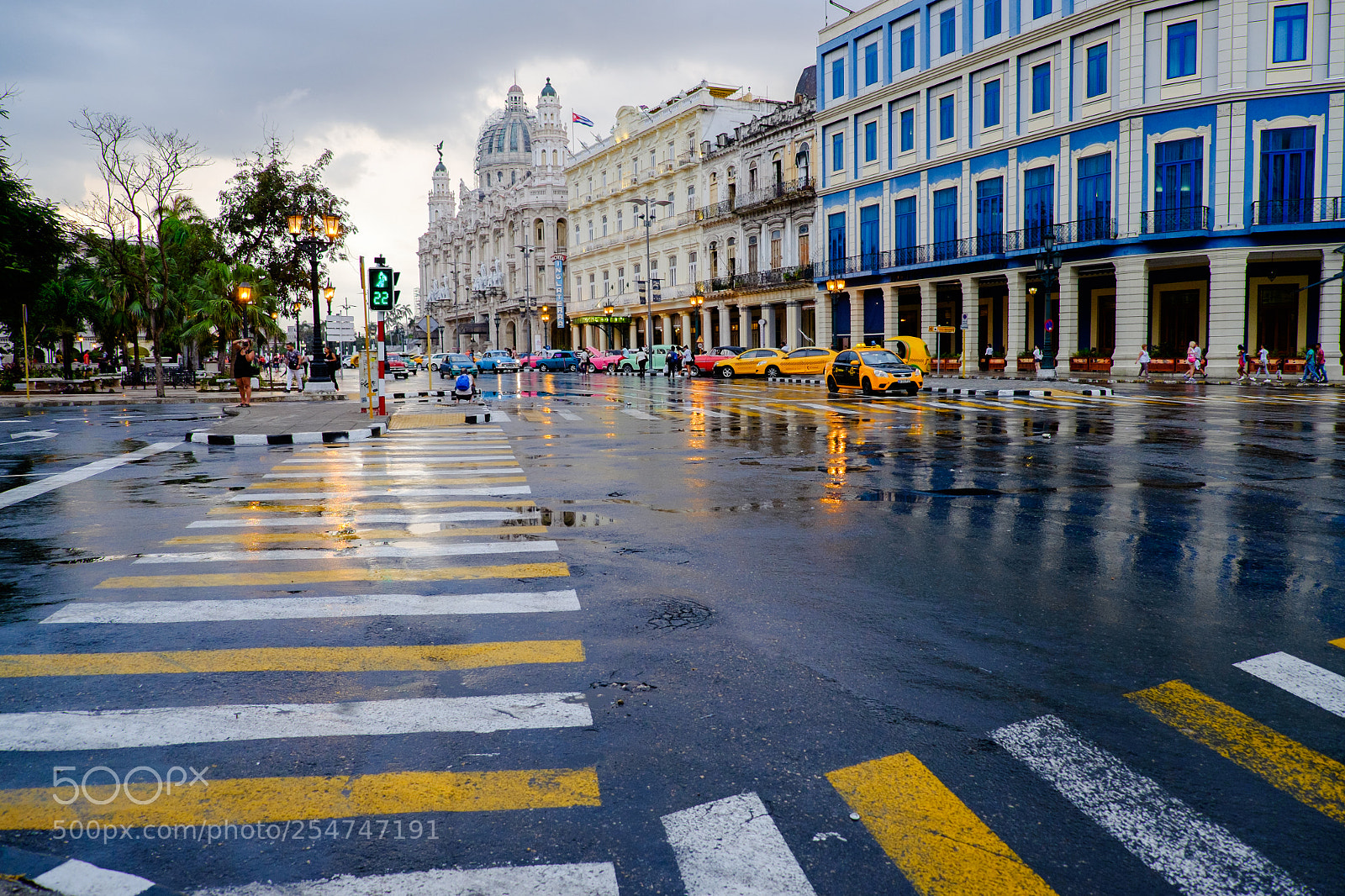 Fujifilm X-E2 sample photo. Havana after rain photography