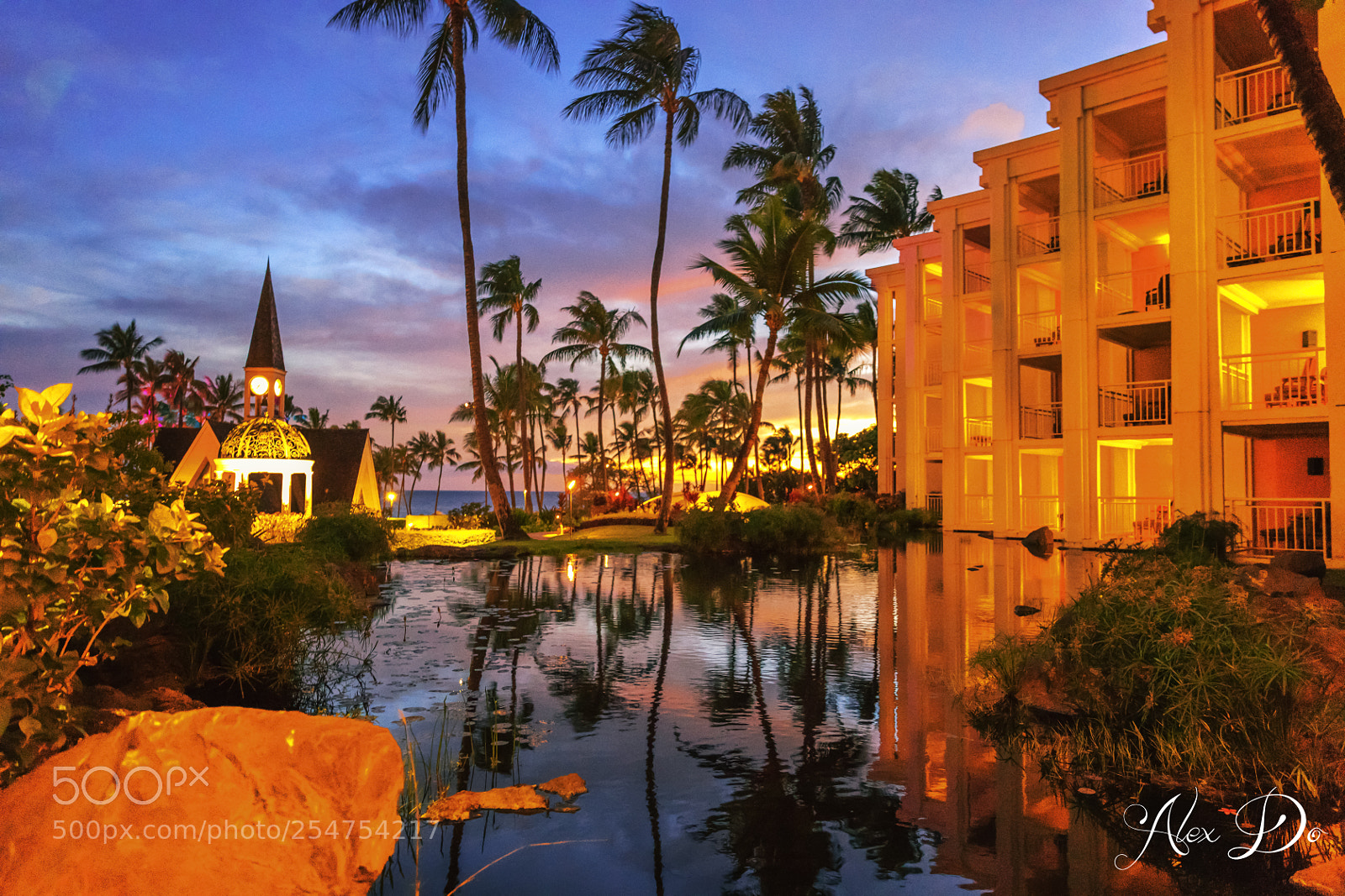 Canon EOS 5D Mark IV sample photo. Sunset in maui, hawaii photography