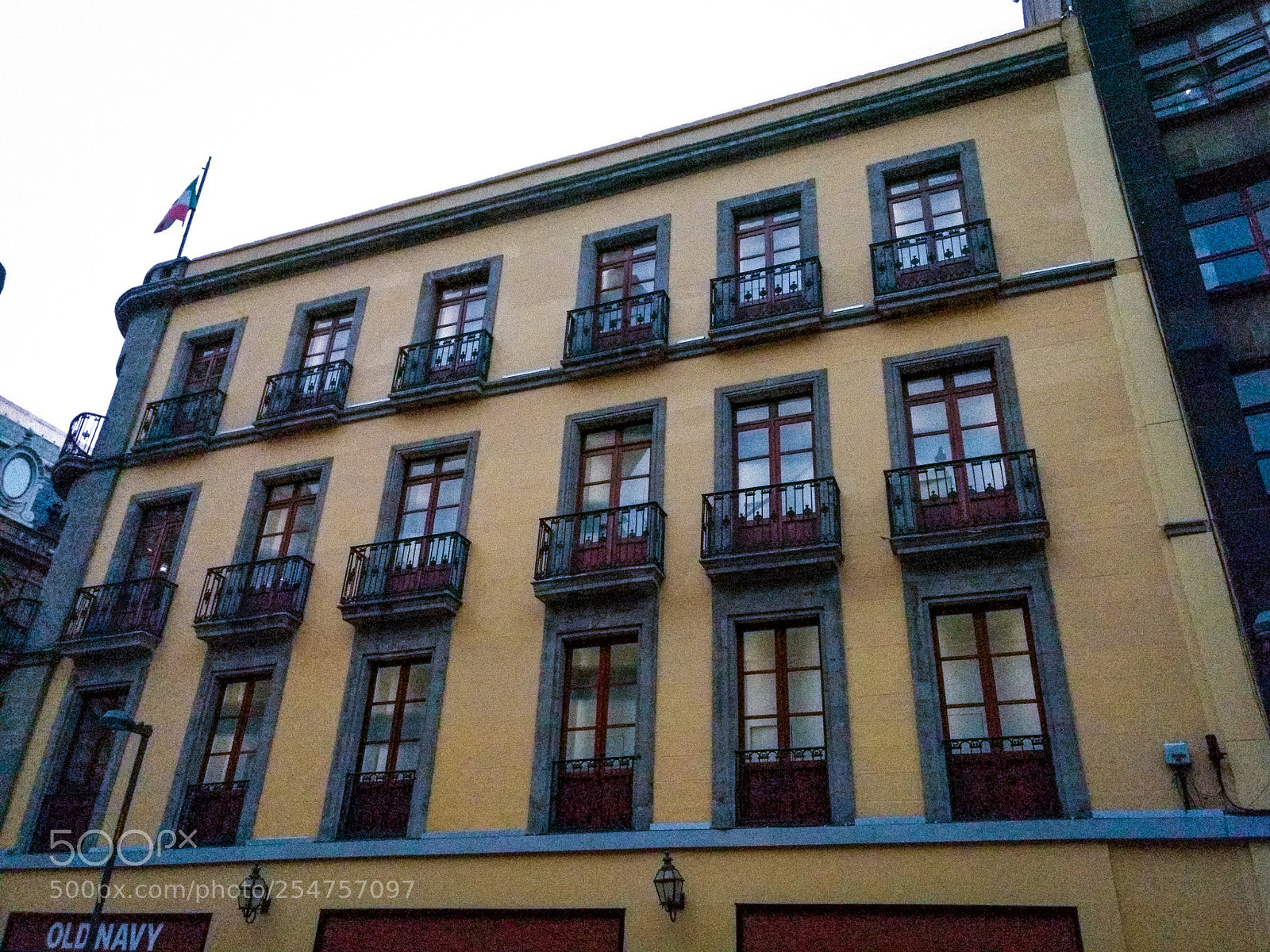 Motorola Moto G (4) sample photo. City photography