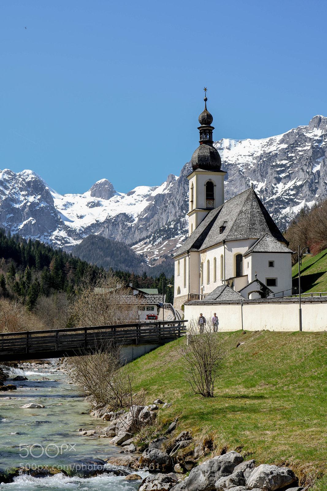Canon EOS 750D (EOS Rebel T6i / EOS Kiss X8i) sample photo. Ein kleines bergsteigerdorf... photography