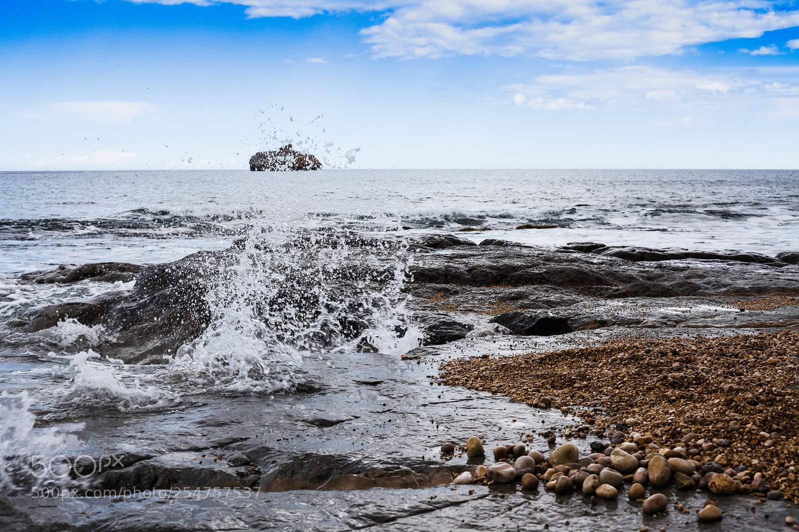 Canon EOS 5D Mark II sample photo. Waves crashing onto the photography
