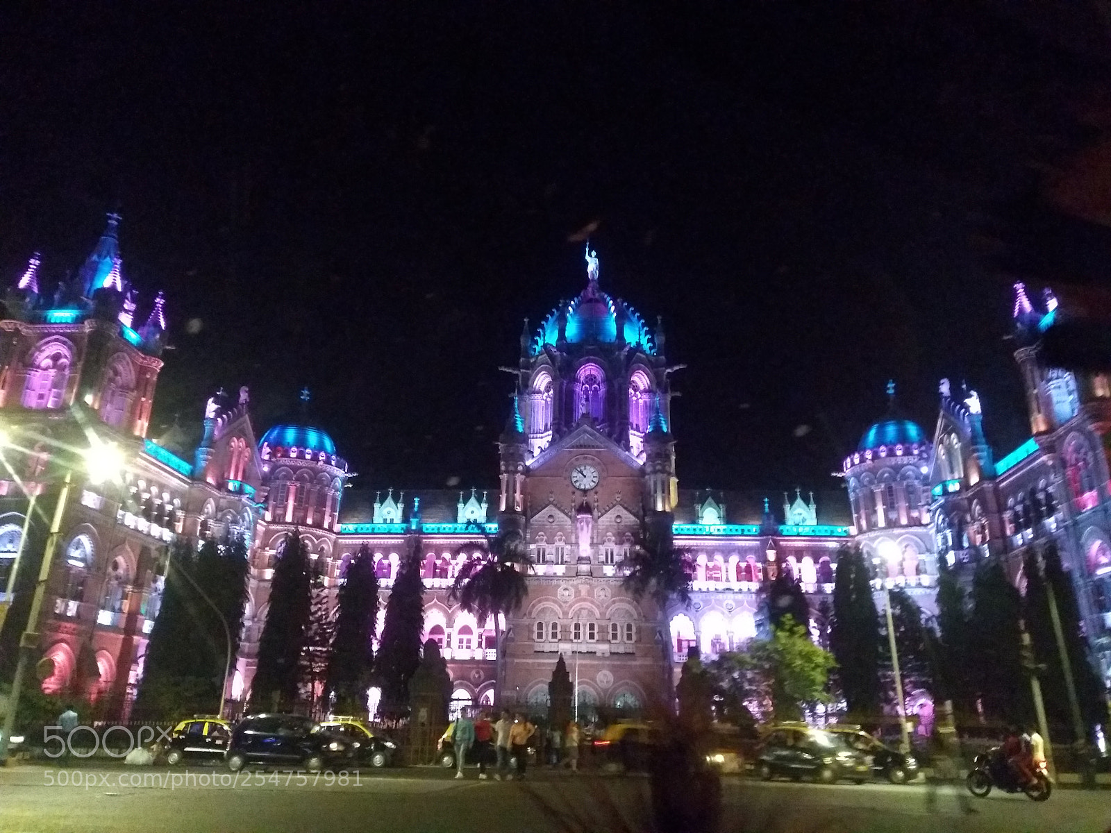 Motorola Moto G (5S) Plus sample photo. City that never sleeps!! photography