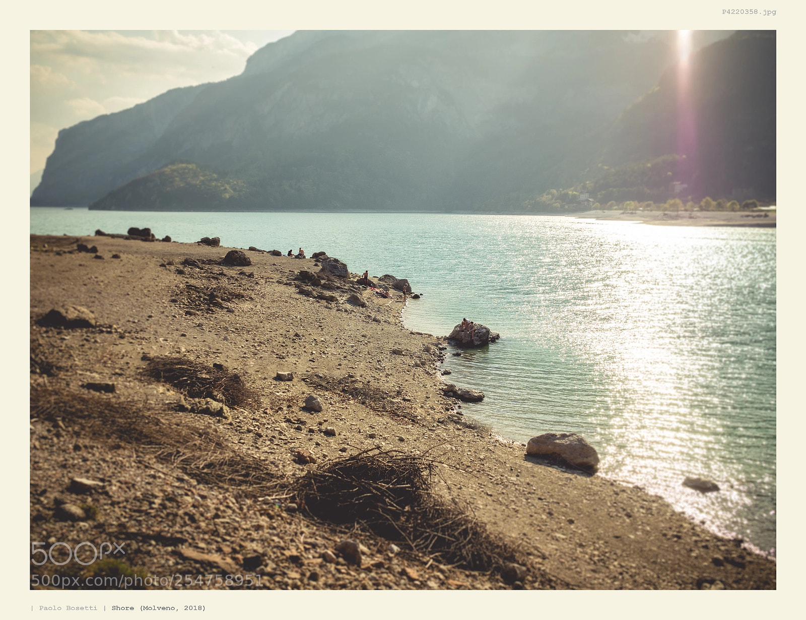 Olympus OM-D E-M5 II sample photo. Shore (molveno 2018) photography