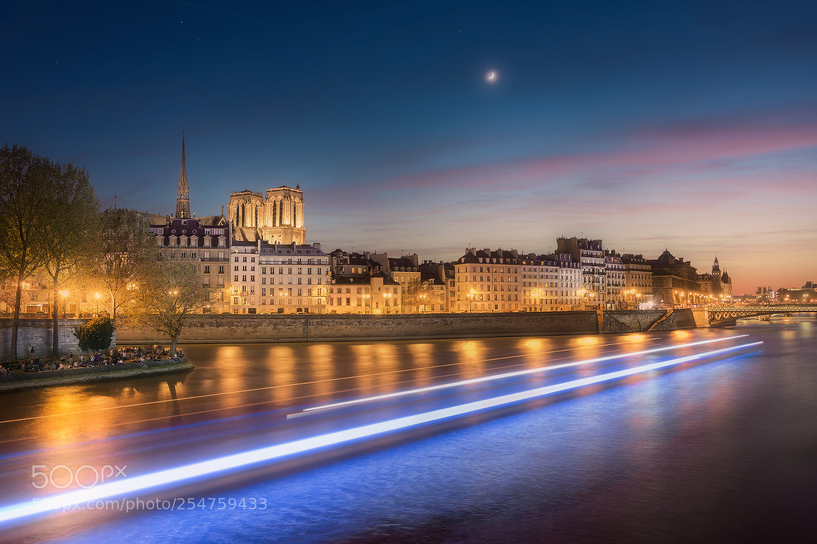 Canon EOS 760D (EOS Rebel T6s / EOS 8000D) sample photo. Cathedrale notre-dame de paris photography
