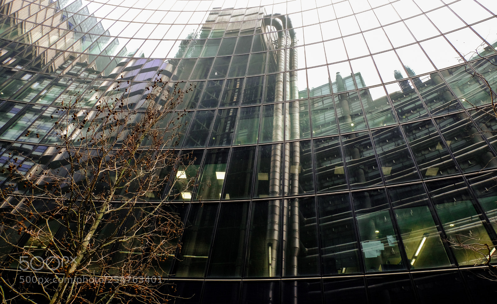 Fujifilm X-T10 sample photo. Lloyd's in reflection photography
