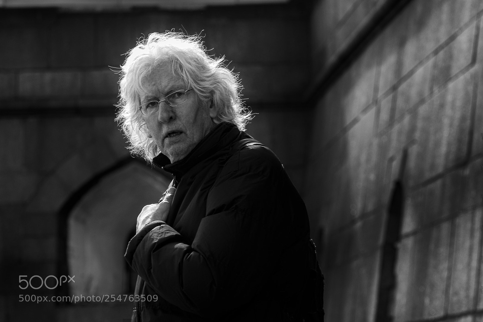 Olympus OM-D E-M1 sample photo. Street portrait photography