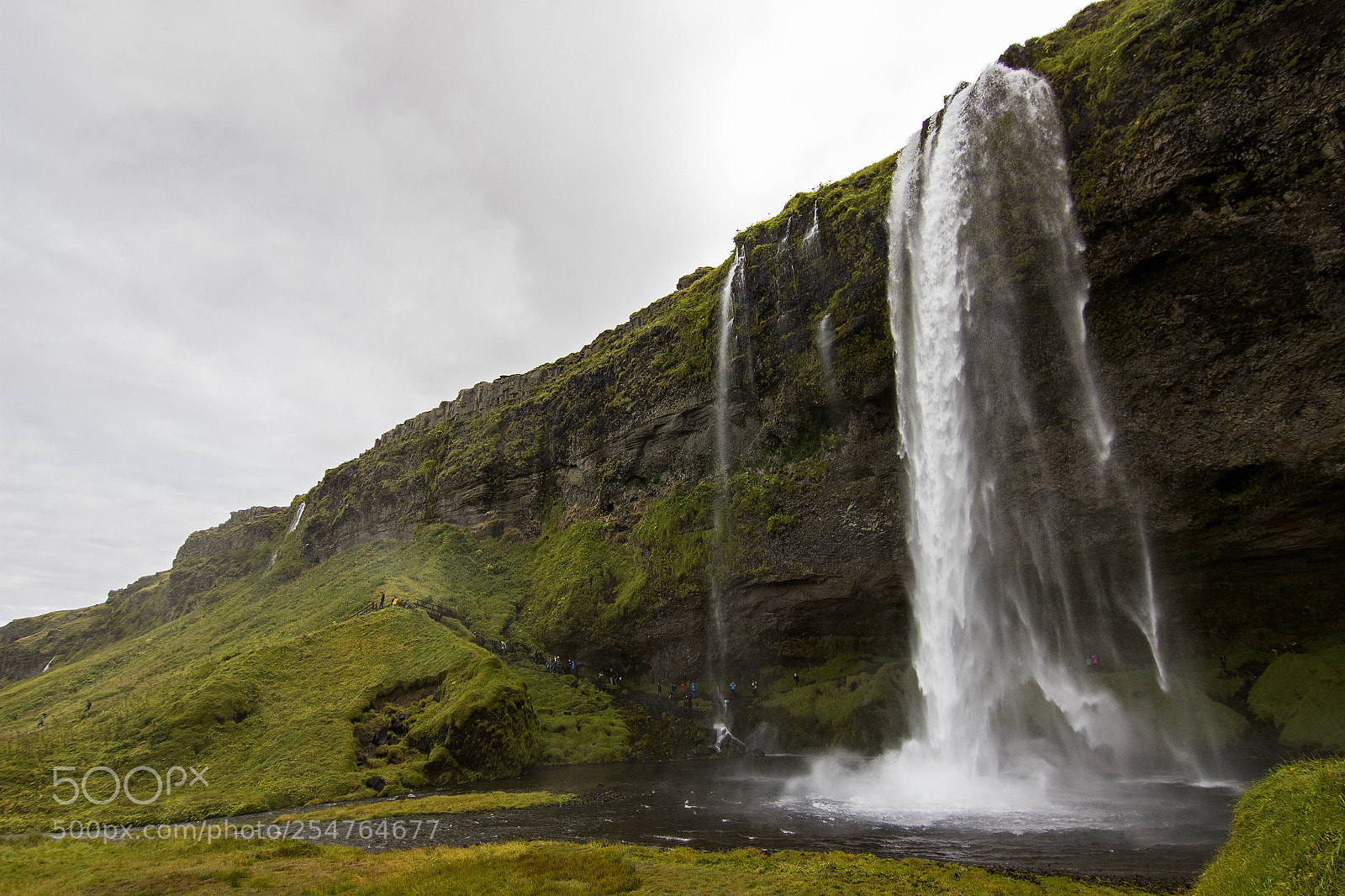 Canon EOS 600D (Rebel EOS T3i / EOS Kiss X5) sample photo. Seljalandsfoss(aa) photography