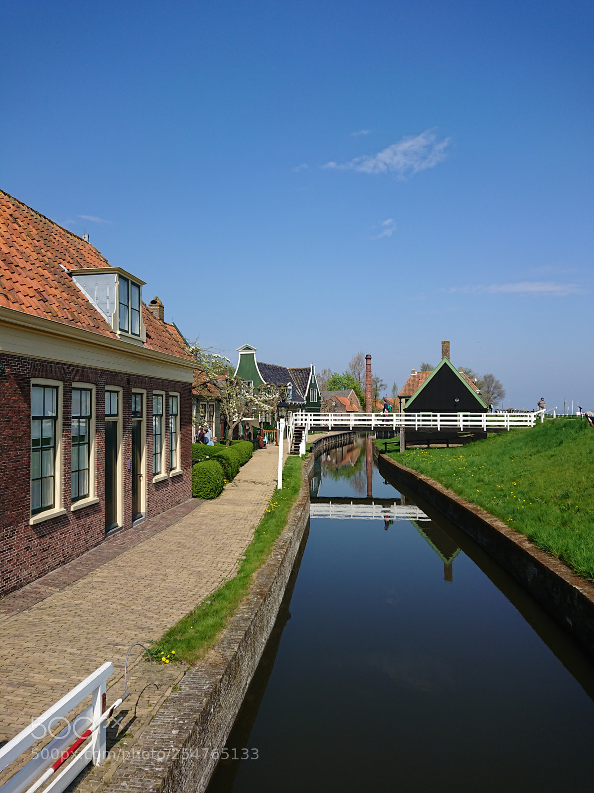 Sony Xperia XZ Premium sample photo. Dutch history photography