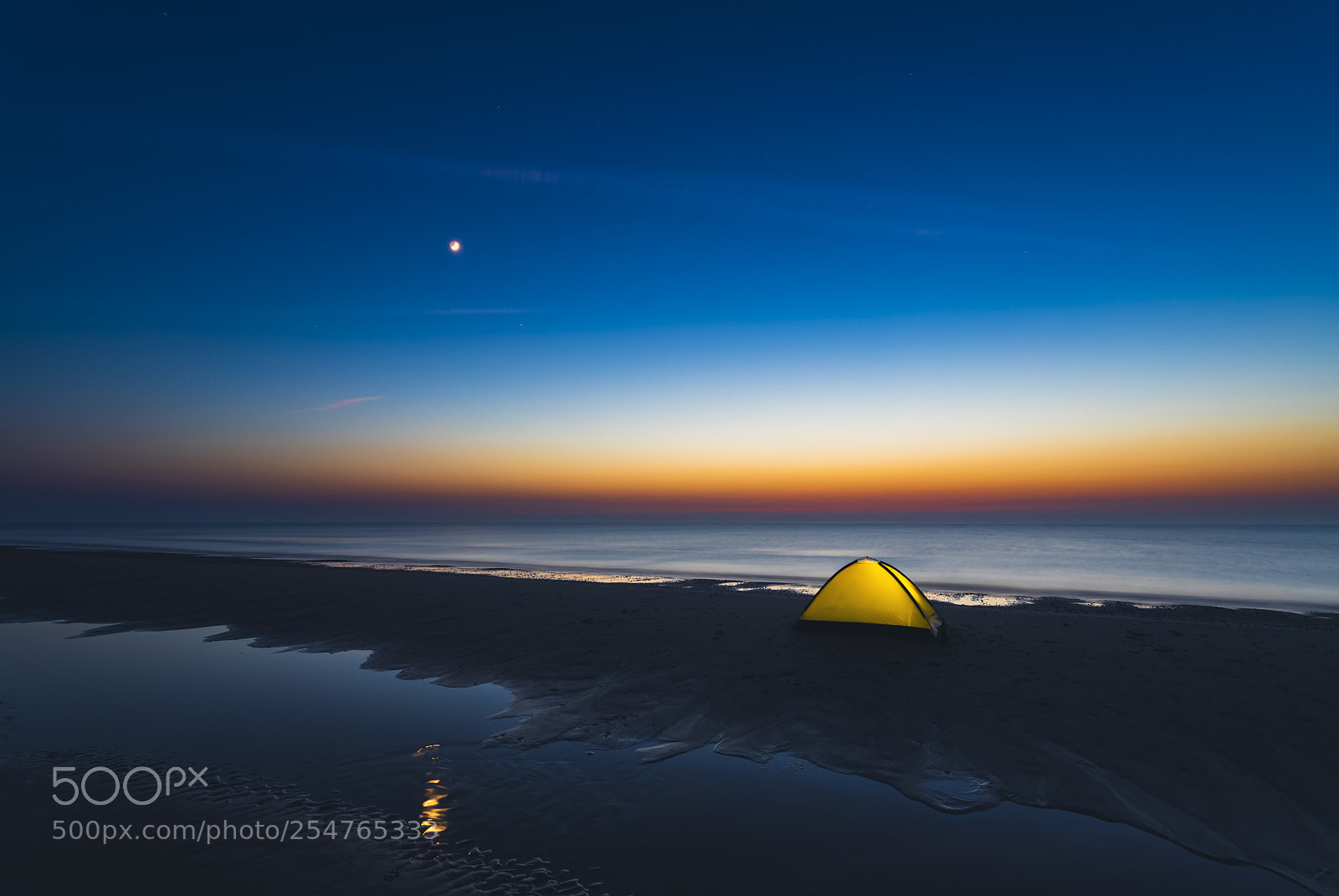 Canon EOS 6D Mark II sample photo. Night camp photography