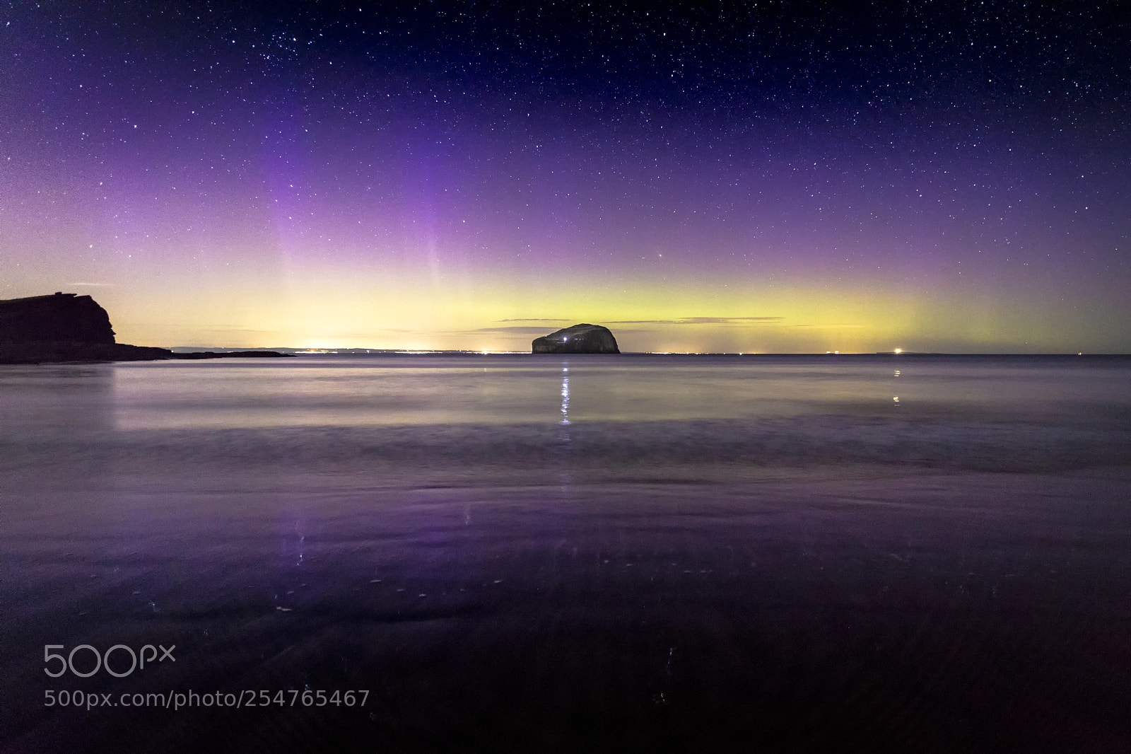 Canon EOS 5DS sample photo. Aurora over bass rock photography