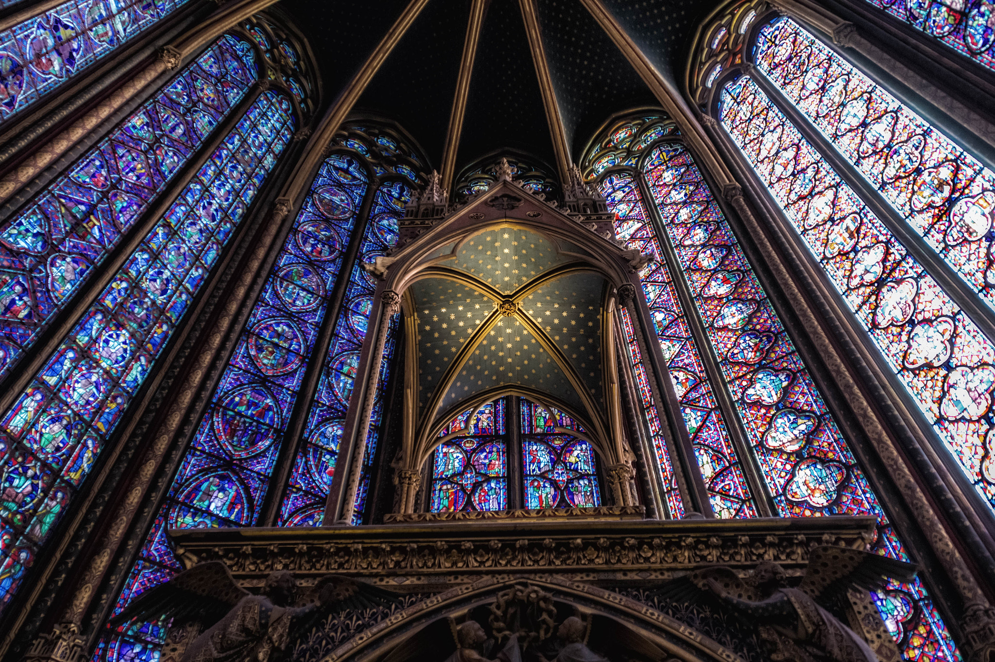 Sony Alpha DSLR-A560 sample photo. Sainte chapelle photography