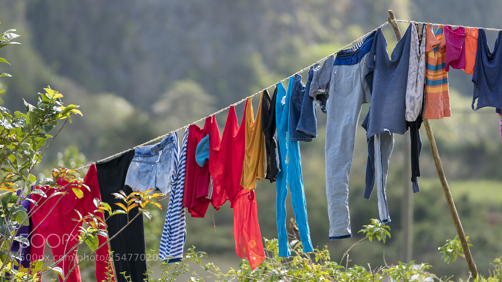 Sony a6500 sample photo. Viñales laundry photography
