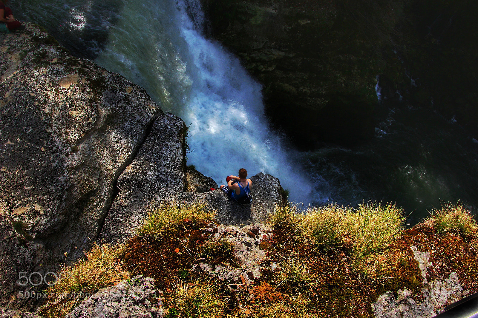 Canon EOS 550D (EOS Rebel T2i / EOS Kiss X4) sample photo. Waterfall photography