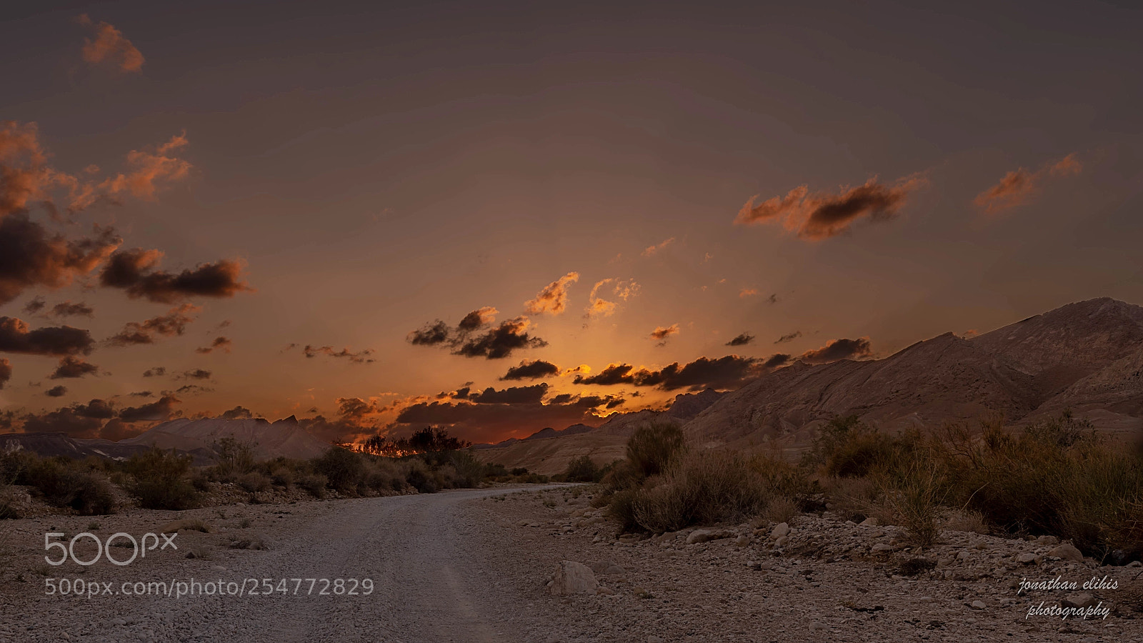 Pentax K-1 sample photo. Desert sunset after a photography
