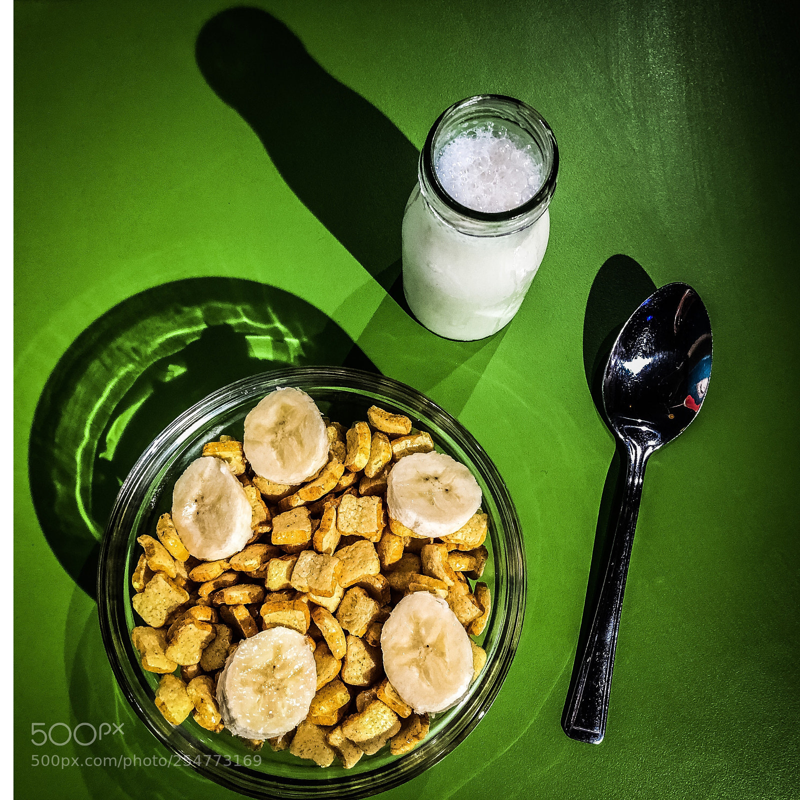 Apple iPhone 8 Plus sample photo. French toast crunch photography