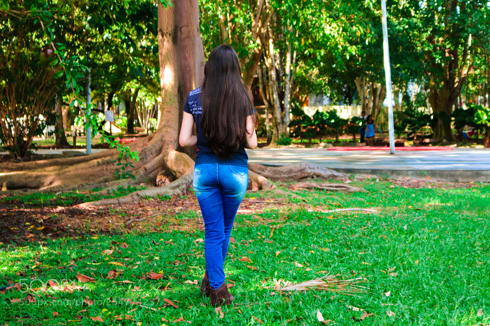 Canon EOS 750D (EOS Rebel T6i / EOS Kiss X8i) sample photo. Little girl photography