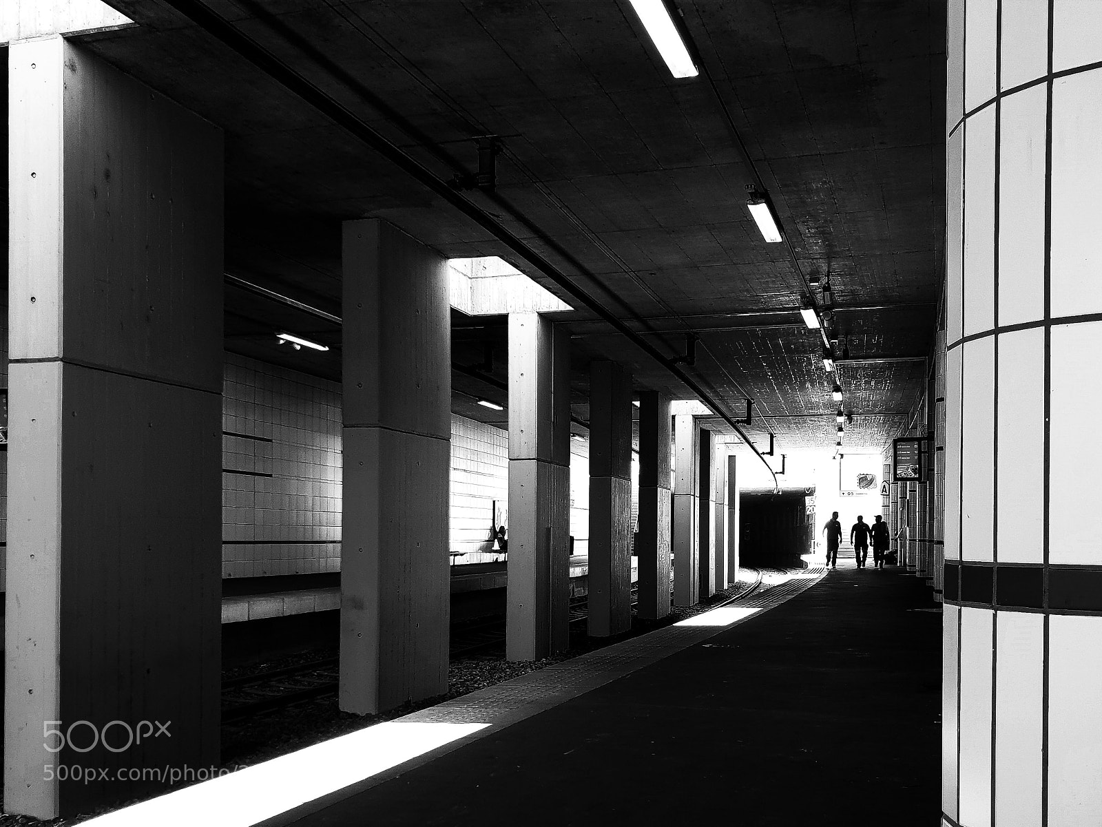 Samsung Galaxy S9 sample photo. Trainstop photography
