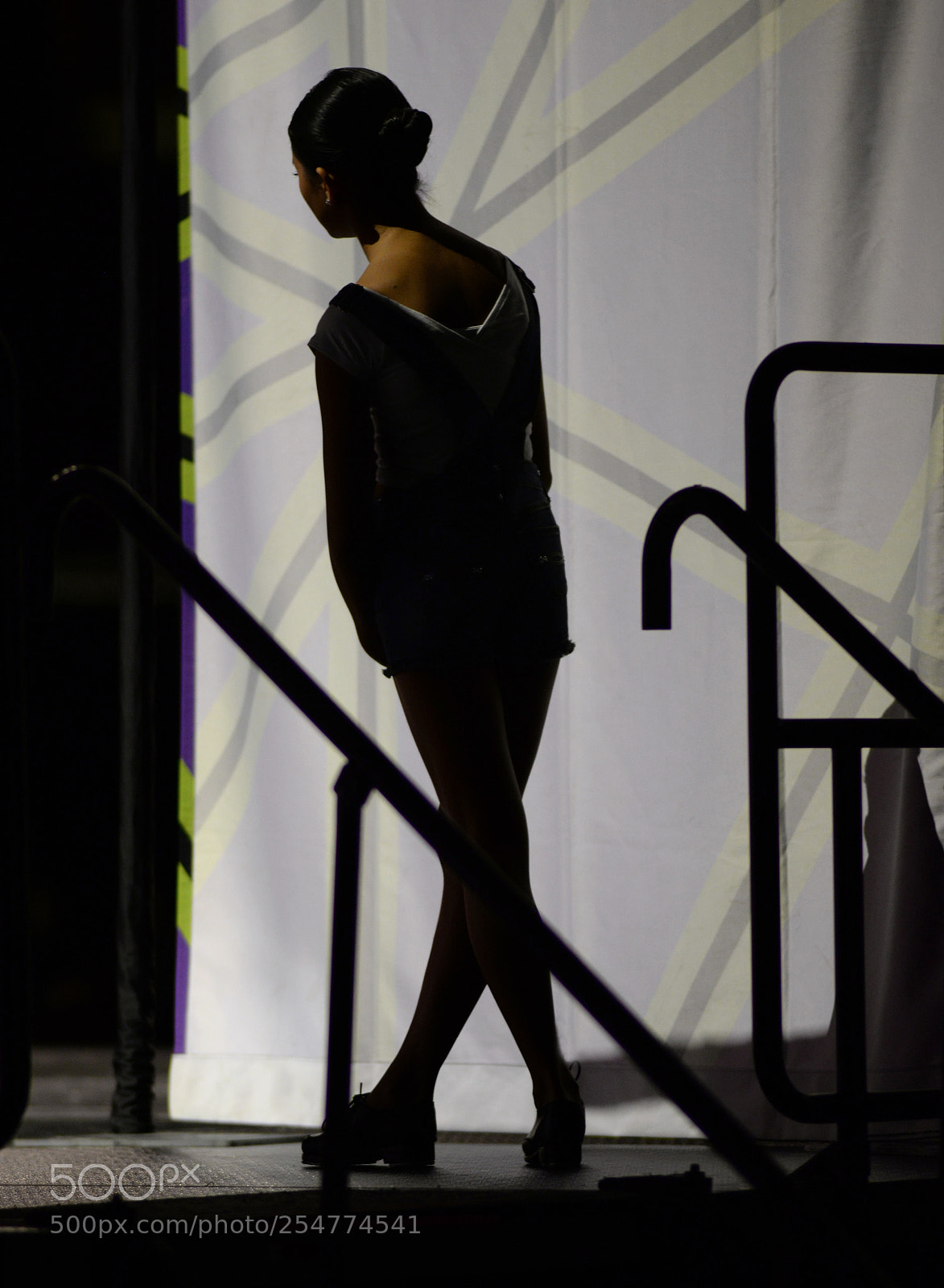 Nikon D610 sample photo. Waiting to dance photography