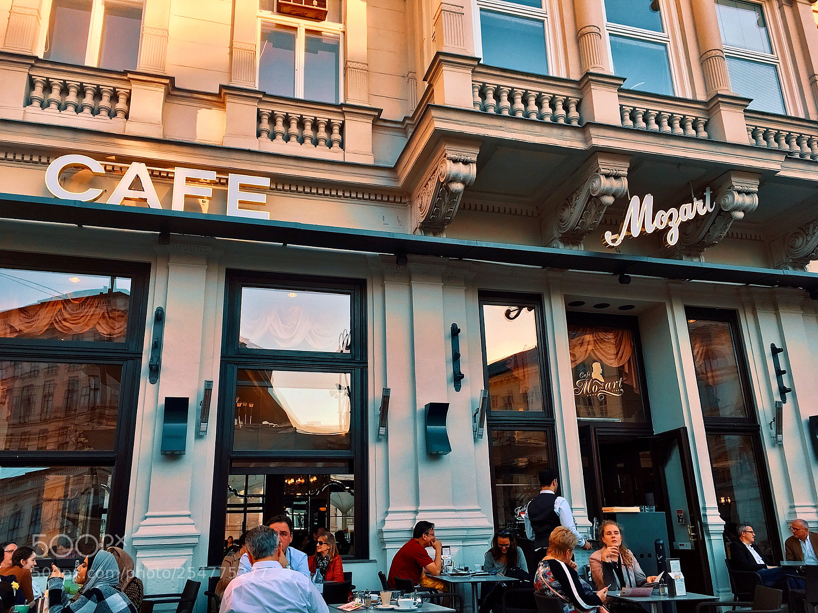 Apple iPhone 6s sample photo. Cafe mozart photography