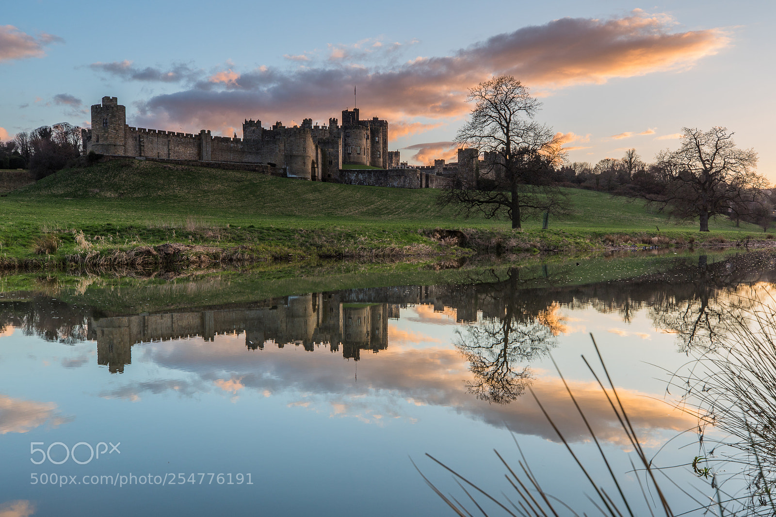Canon EOS 5D Mark IV sample photo. Reflective sunset photography