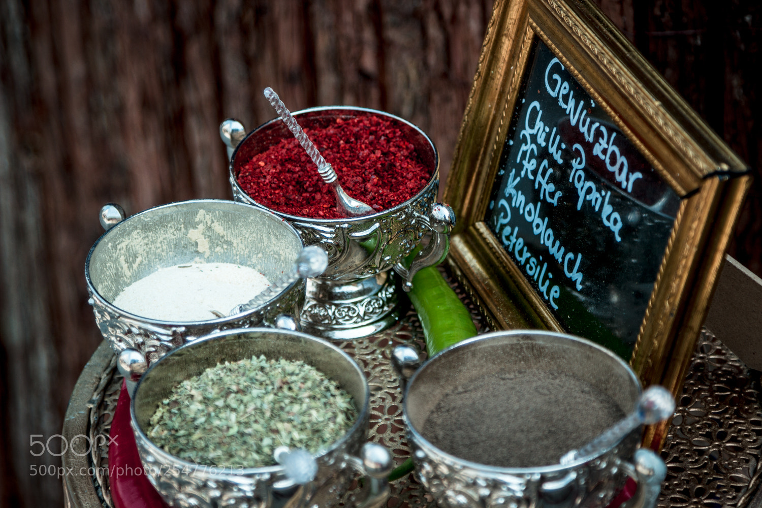 Canon EOS 600D (Rebel EOS T3i / EOS Kiss X5) sample photo. Streetfood seasoning photography