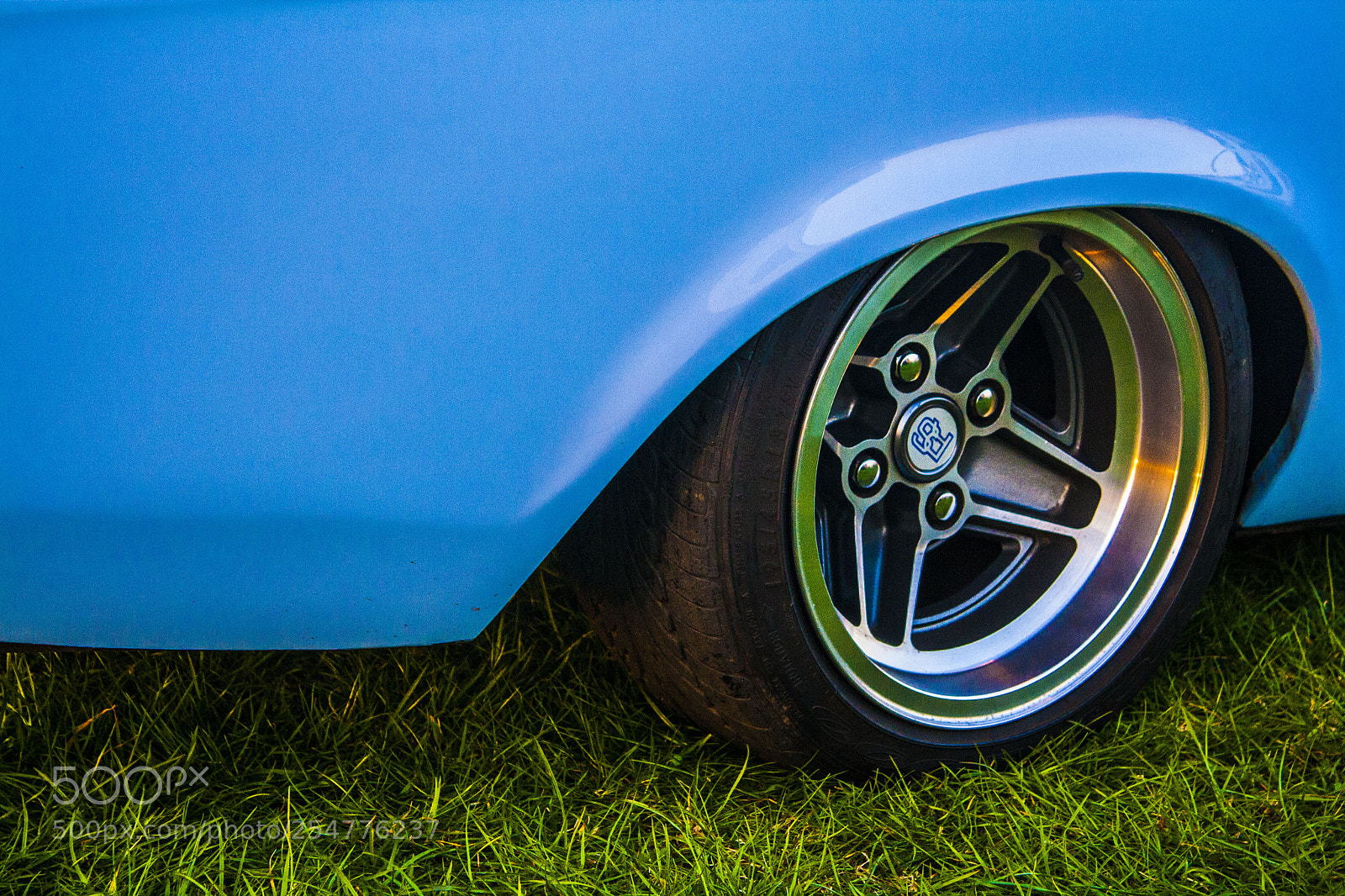 Canon EOS 1000D (EOS Digital Rebel XS / EOS Kiss F) sample photo. Ford escort rs wheels photography