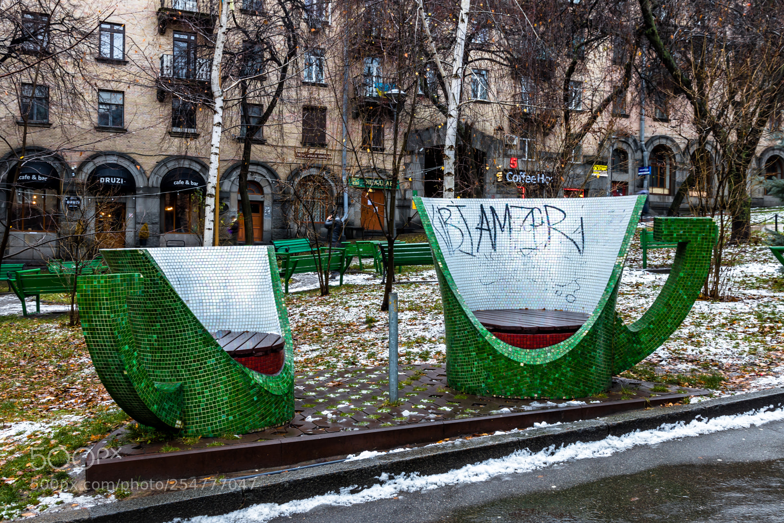Canon EOS 80D sample photo. Cup seats in kiev photography