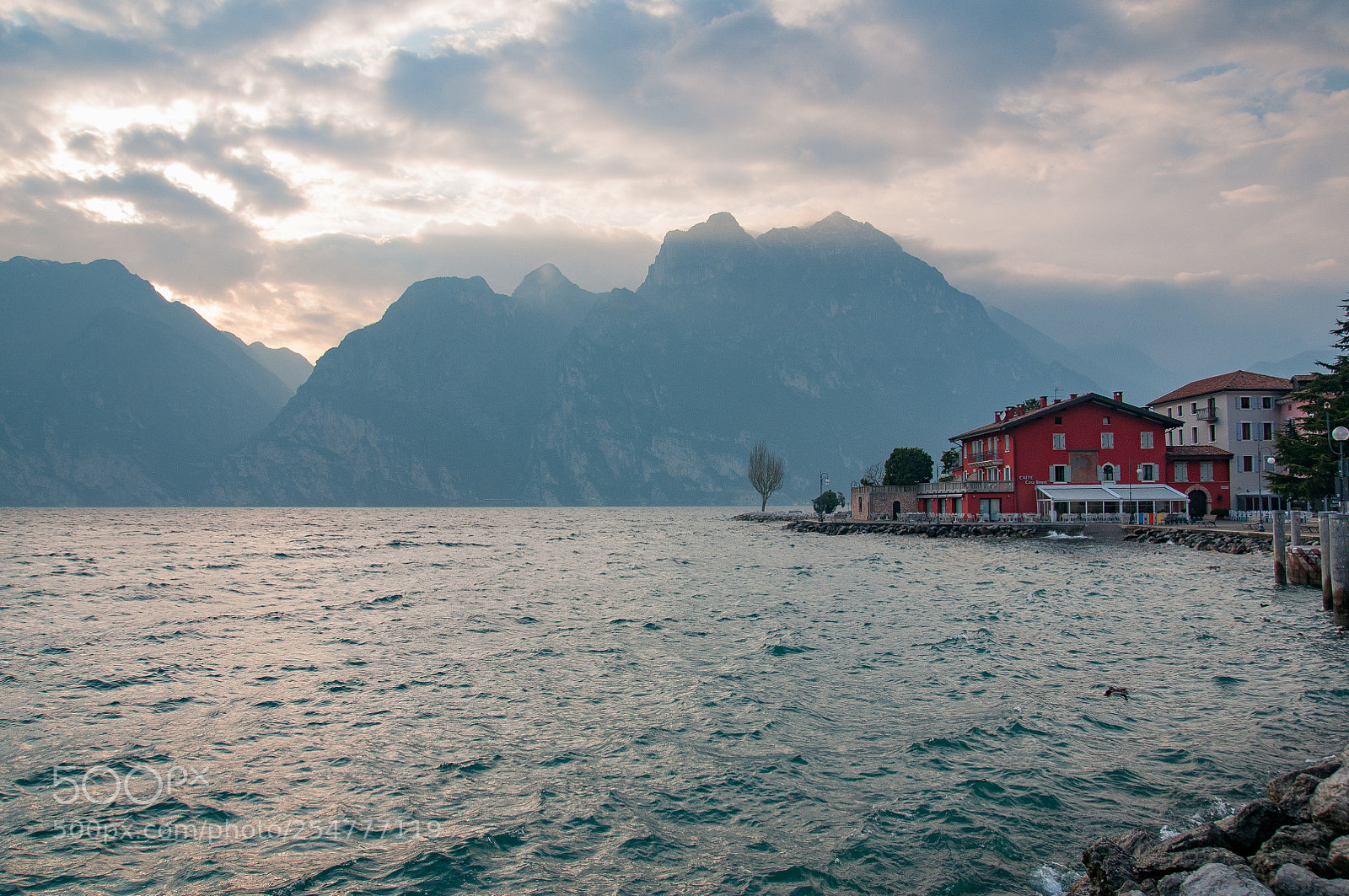 Nikon D300 sample photo. Lago di garda photography