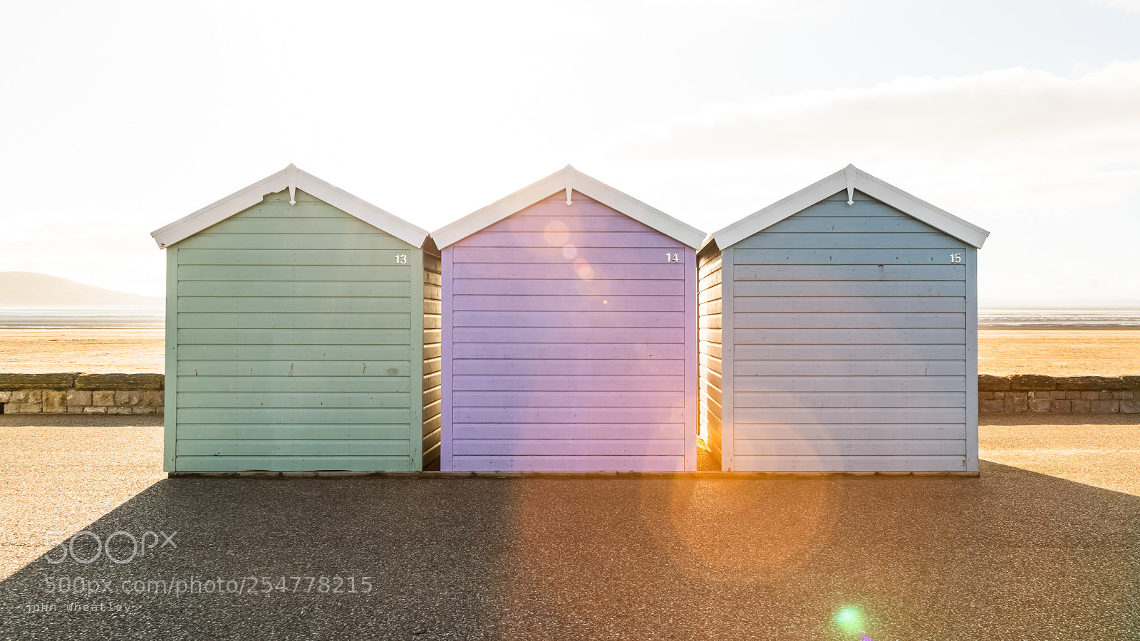 Canon EOS 5D Mark IV sample photo. 18-2459.jpg-beach huts photography