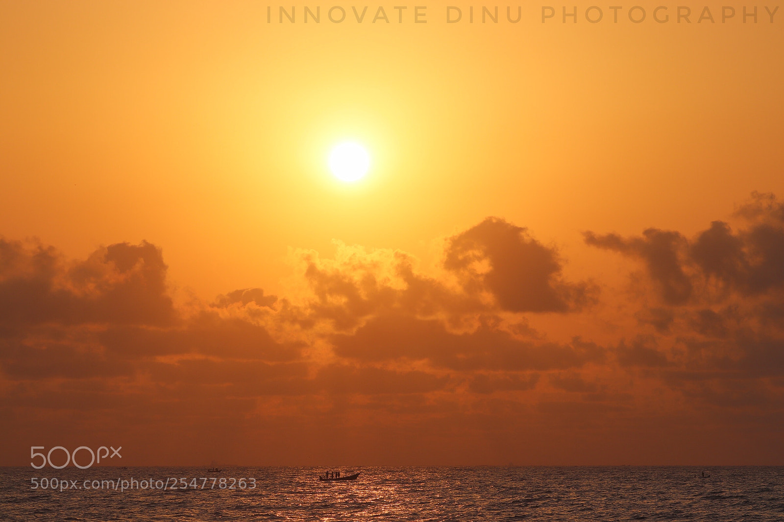 Canon EOS 200D (EOS Rebel SL2 / EOS Kiss X9) sample photo. Sunrise at marina ✨ photography