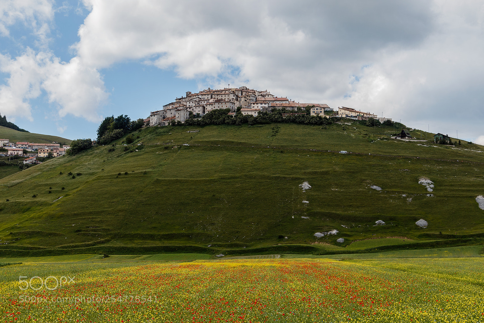 Canon EOS 70D sample photo. Castelluccio before the earthquake photography