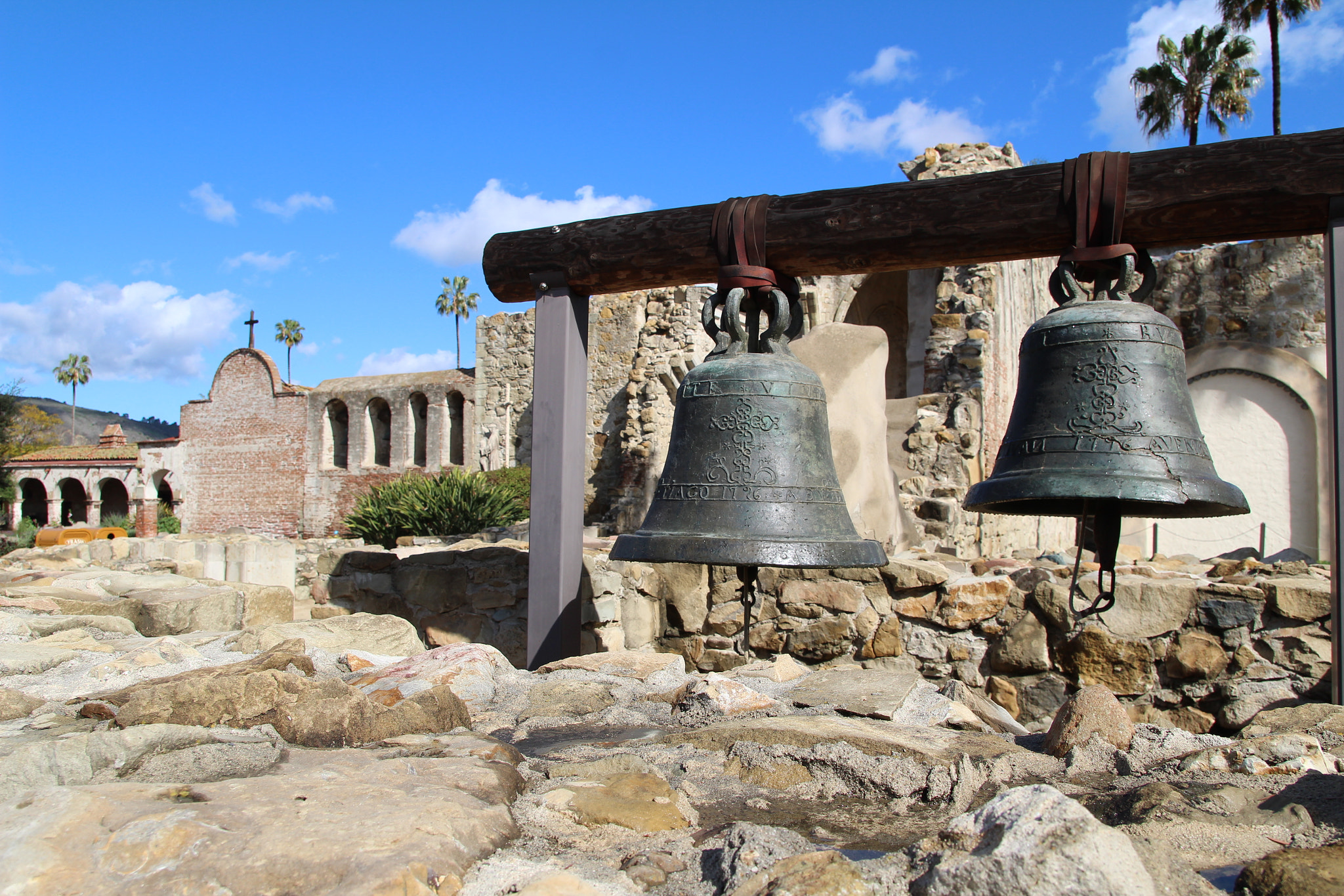 Canon EOS 1300D (EOS Rebel T6 / EOS Kiss X80) + Canon EF-S 17-55mm F2.8 IS USM sample photo. Old mission bells photography