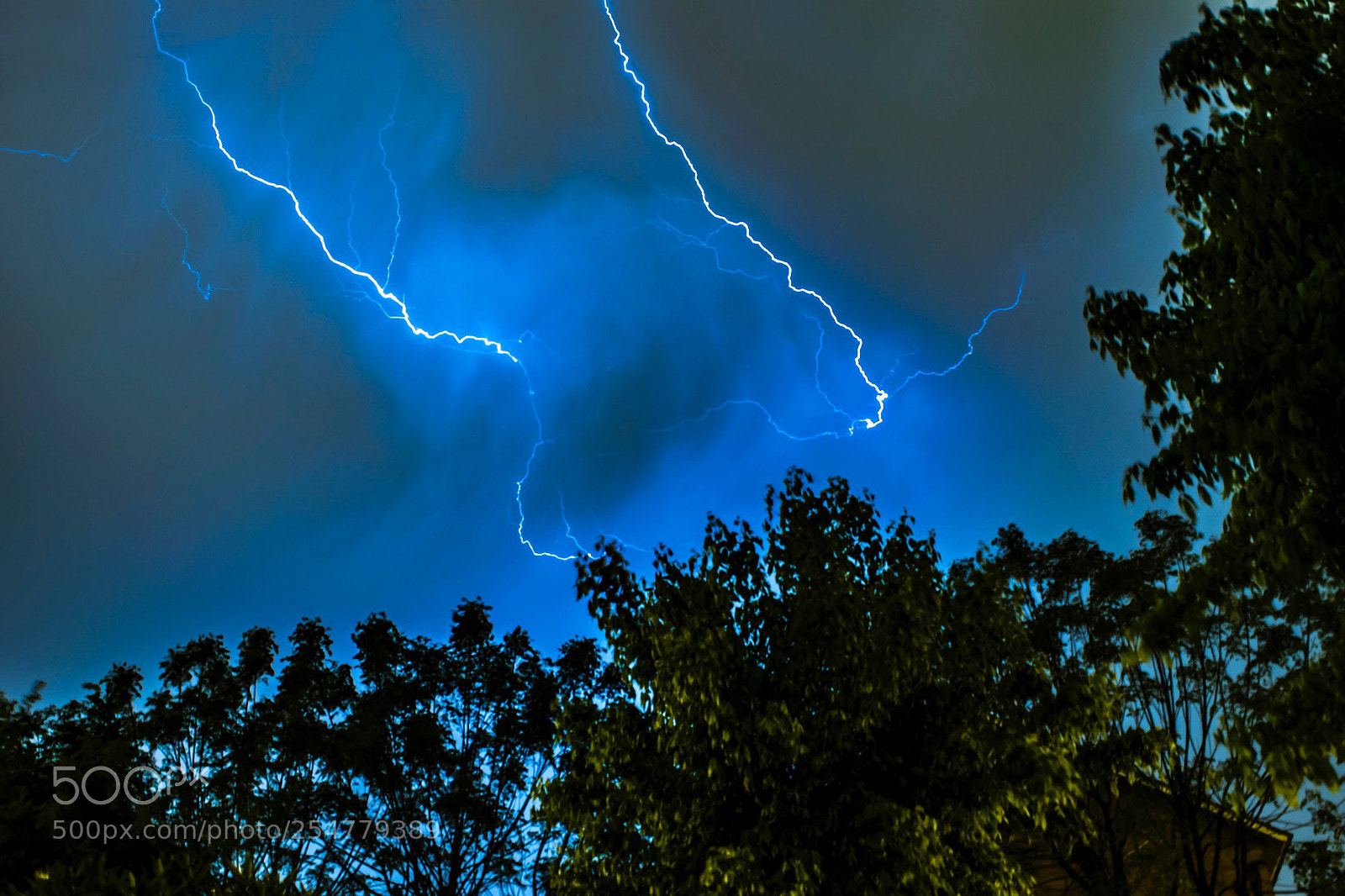 Nikon D3300 sample photo. Seville storm photography