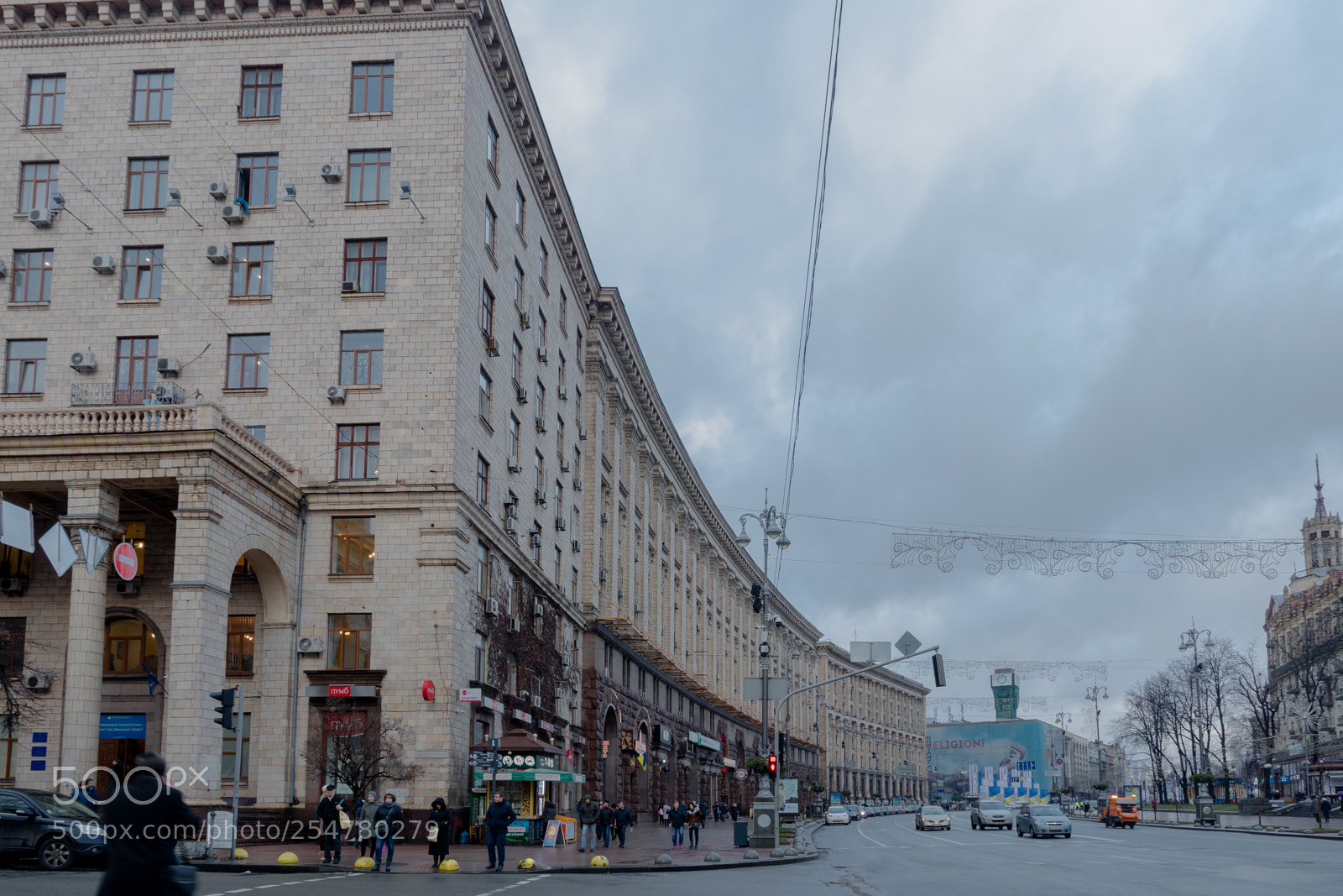 Canon EOS 80D sample photo. Khreschatyk street photography