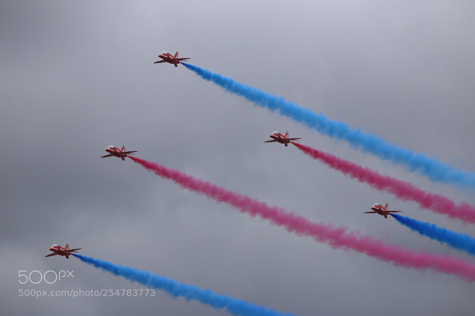 Canon EOS 6D sample photo. Red arrows in stormy photography