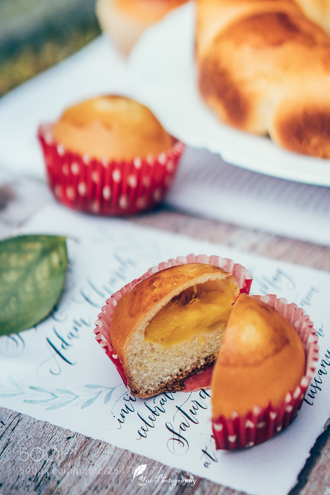 Sony a7R II sample photo. Homemade cupbread photography