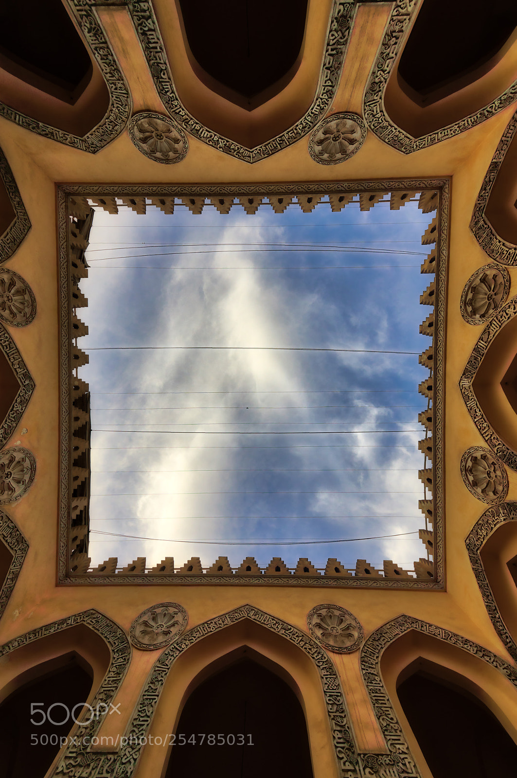 Canon EOS 5D Mark IV sample photo. Main courtyard looking upwards photography