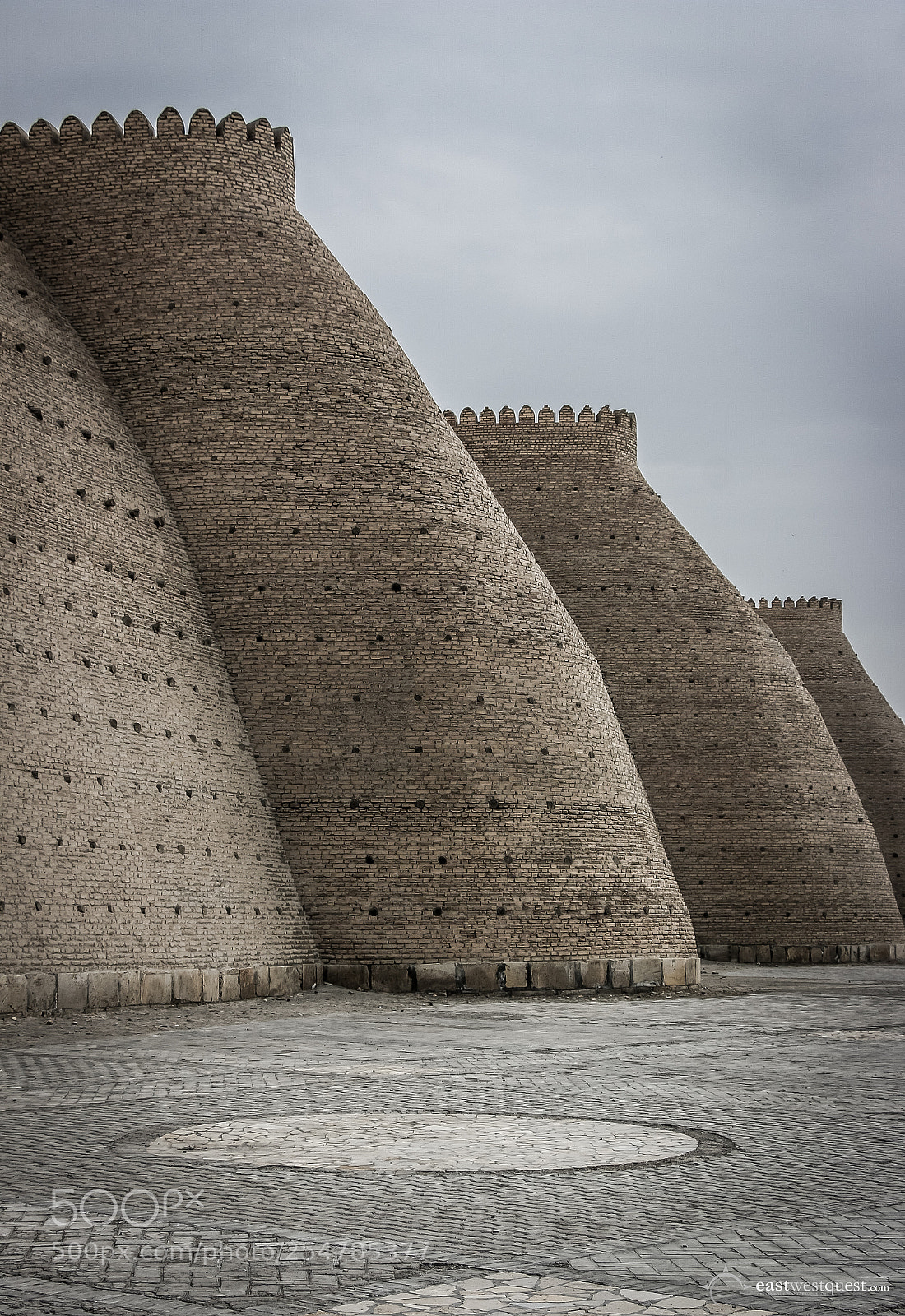 Canon EOS 700D (EOS Rebel T5i / EOS Kiss X7i) sample photo. The mighty walls of photography