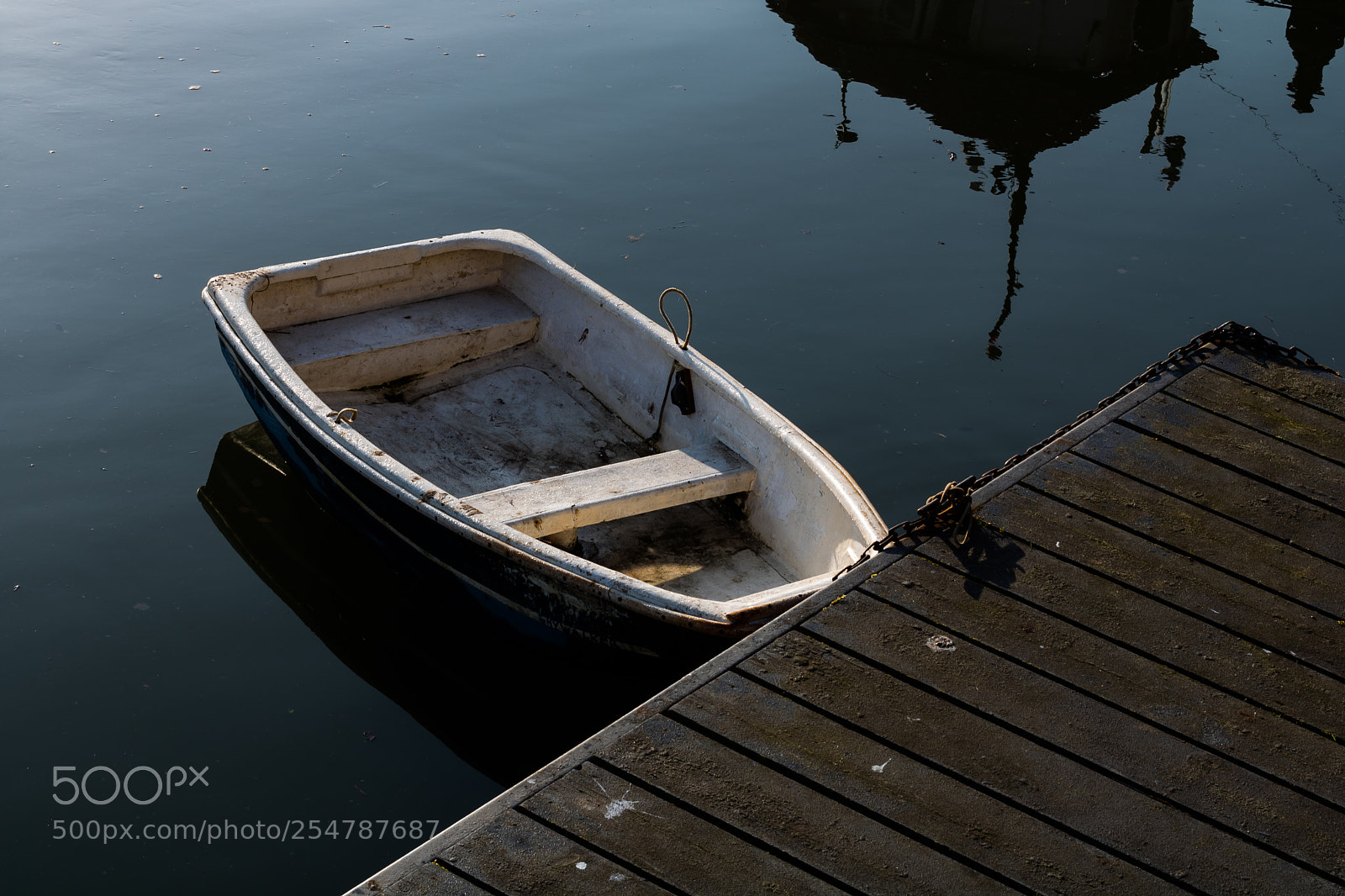 Canon EOS 750D (EOS Rebel T6i / EOS Kiss X8i) sample photo. Morning boat photography
